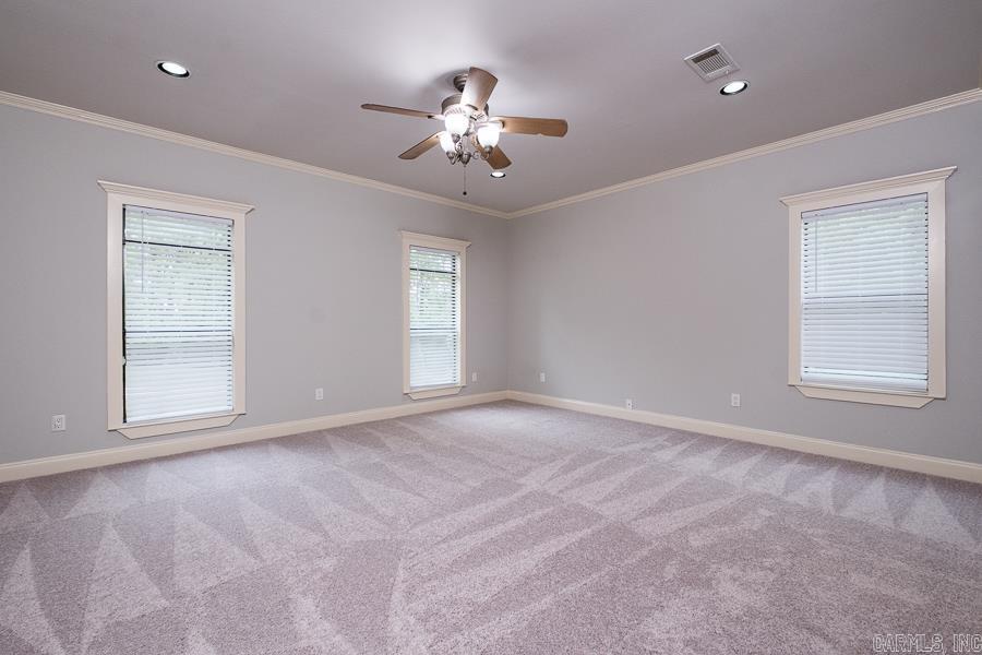 BUFFINGTON ESTATES - Residential