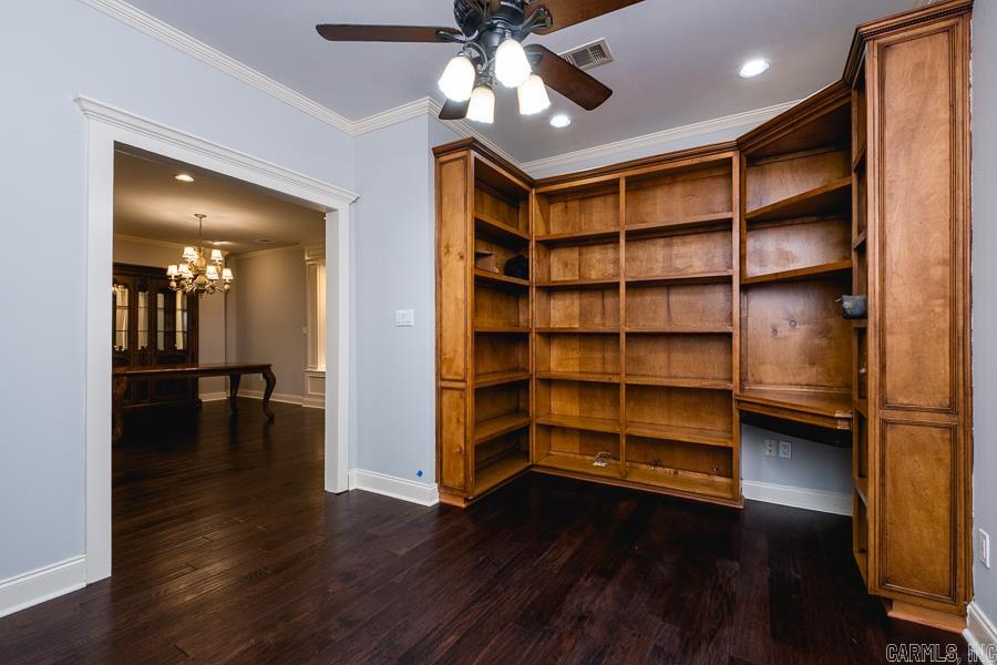 BUFFINGTON ESTATES - Residential