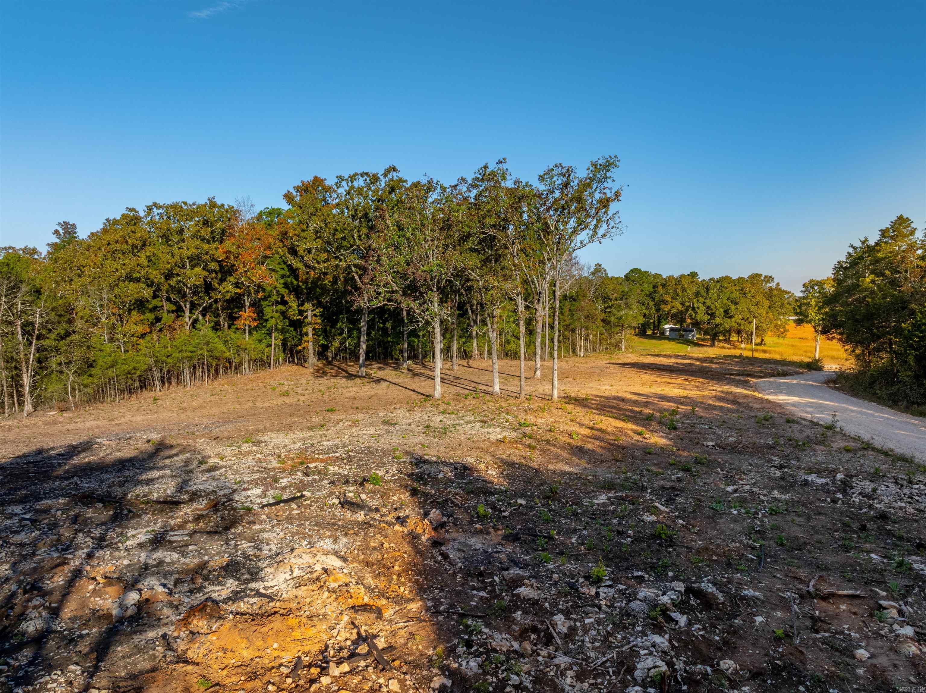 Metes & Bounds - Land