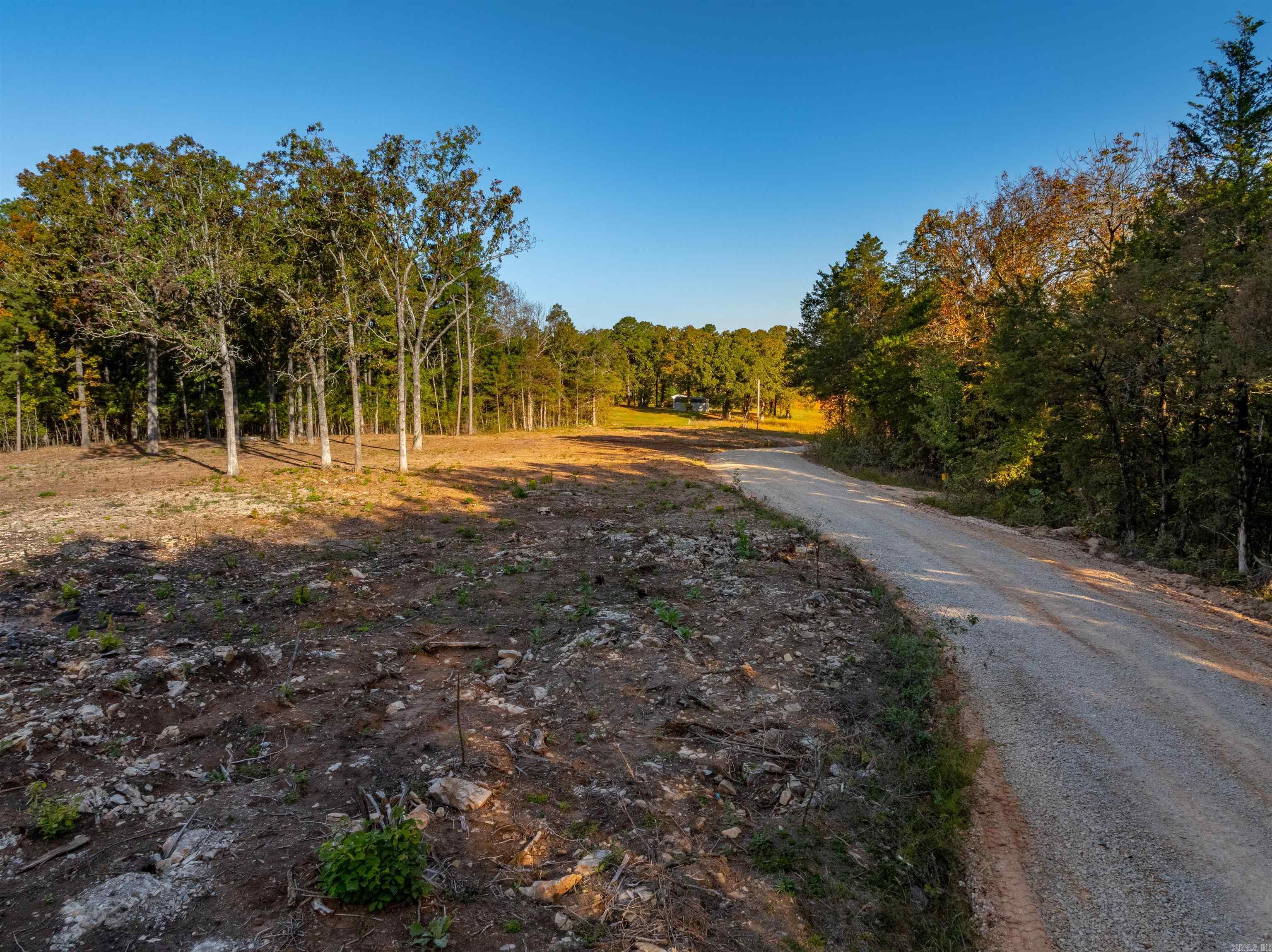 Metes & Bounds - Land