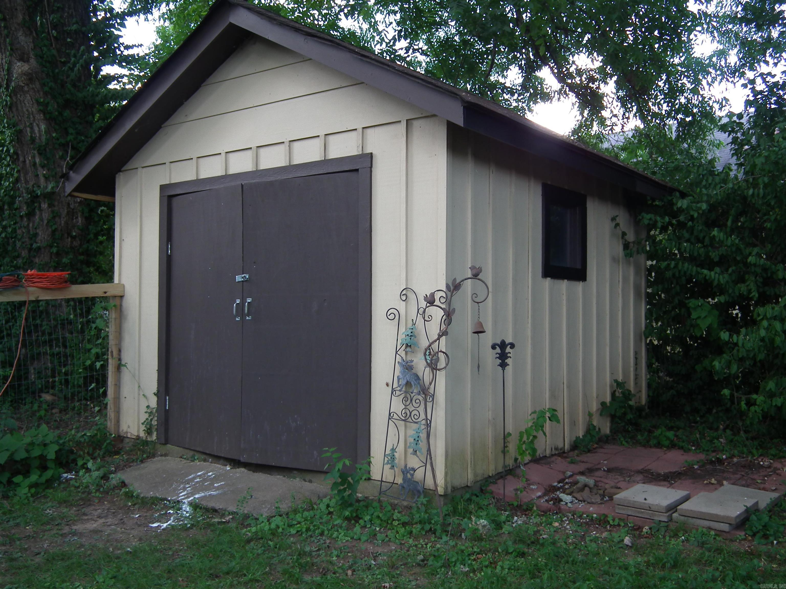 RAILROAD ADDITION - Residential