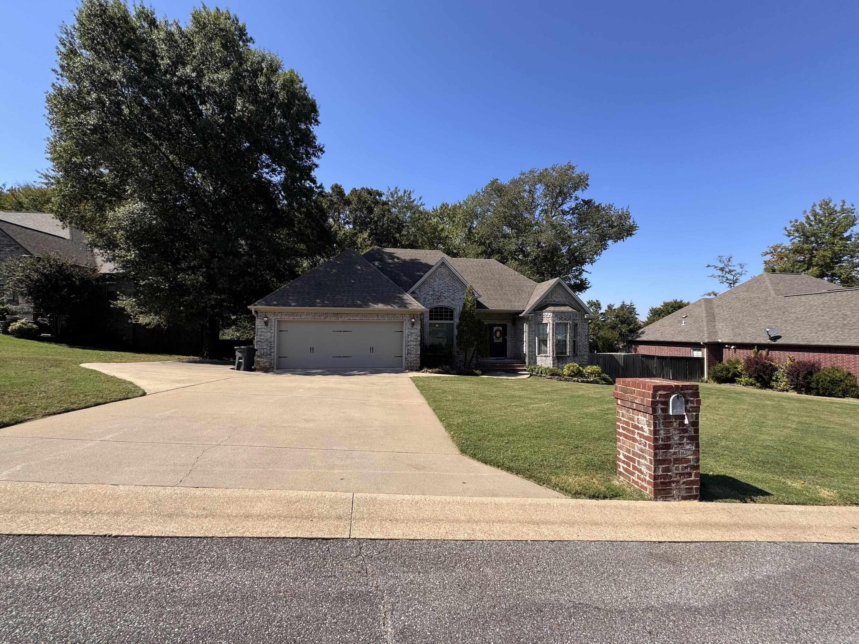 SADDLEBROOK EST - Residential