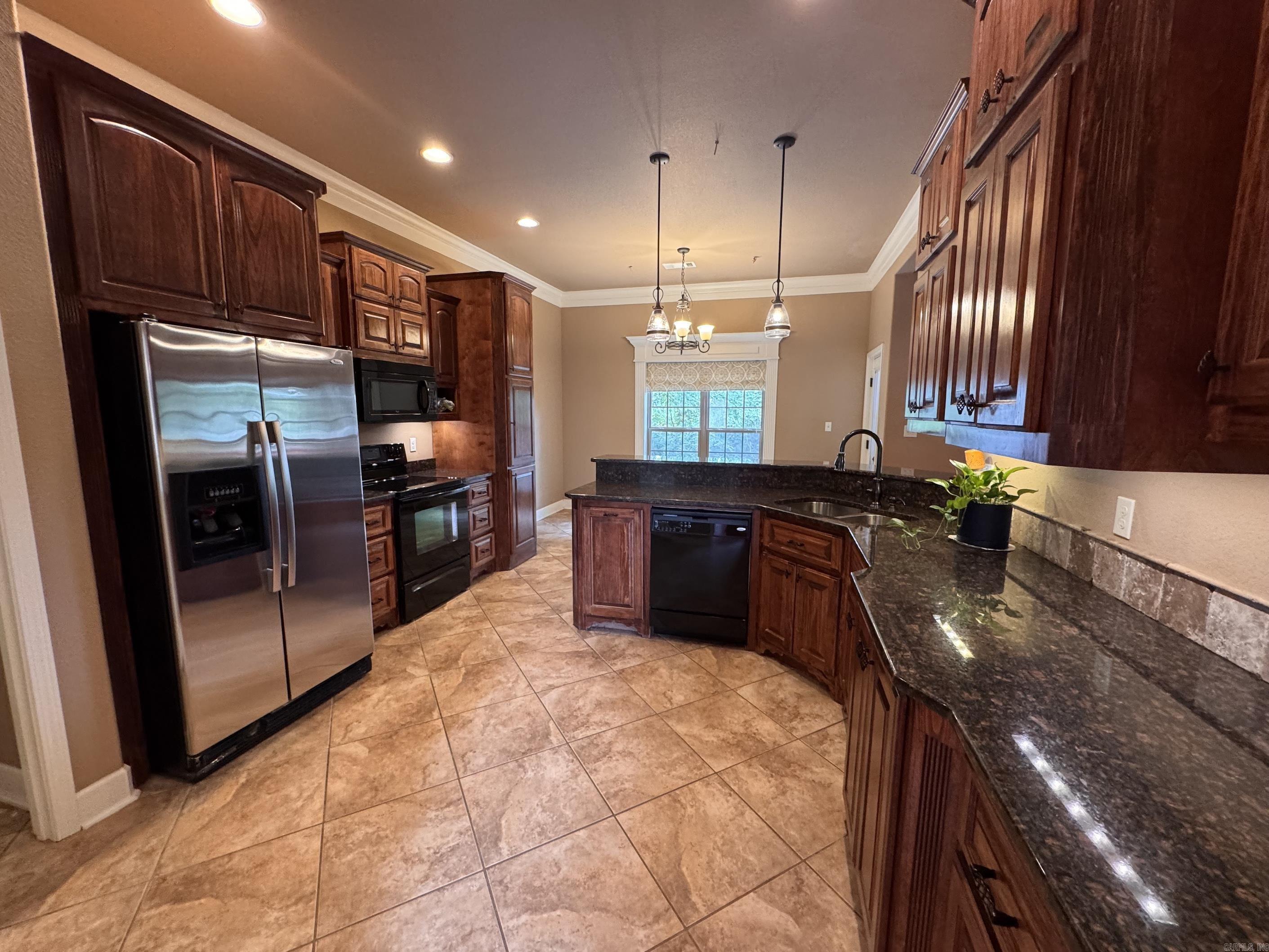SADDLEBROOK EST - Residential