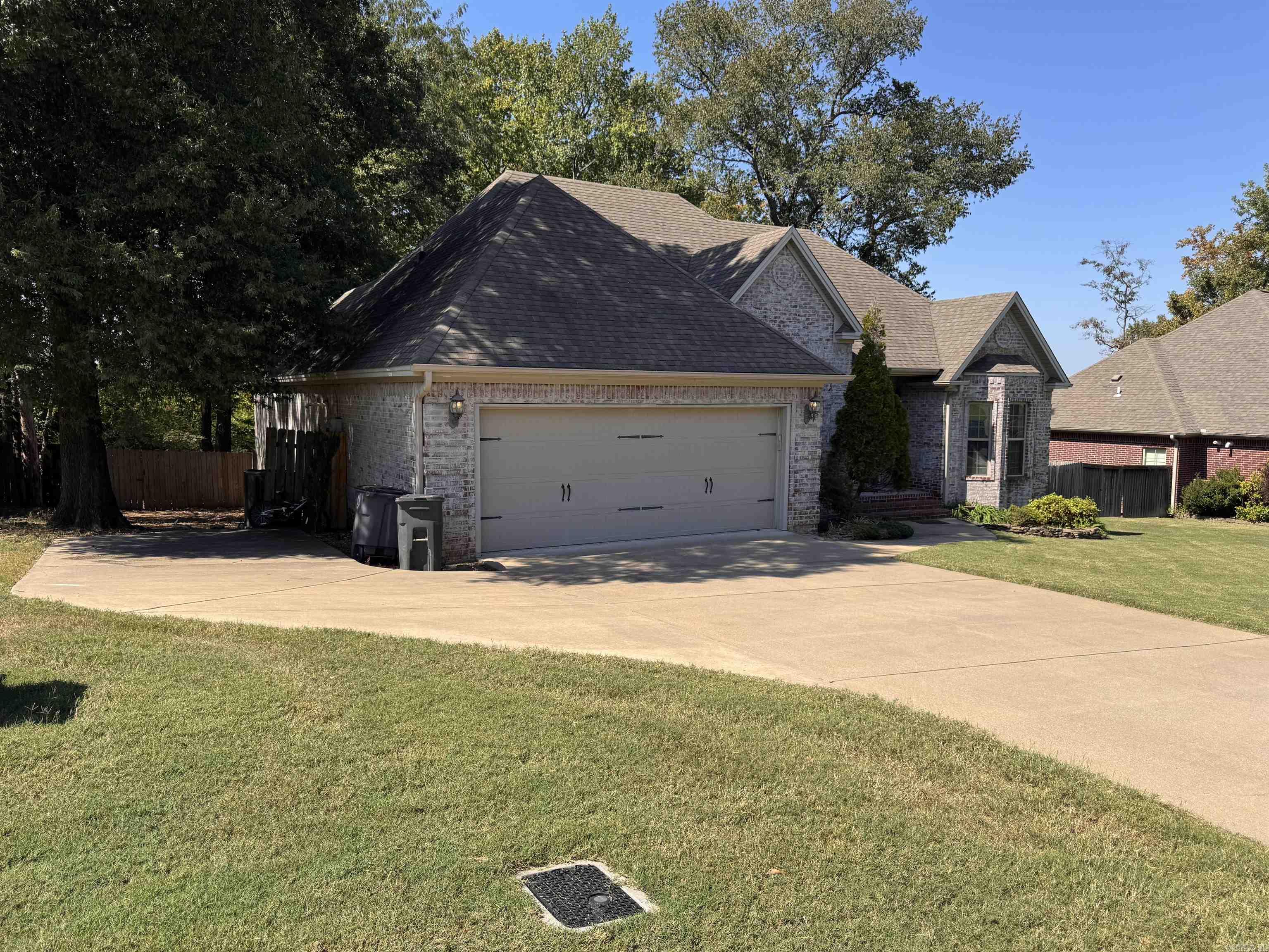 SADDLEBROOK EST - Residential