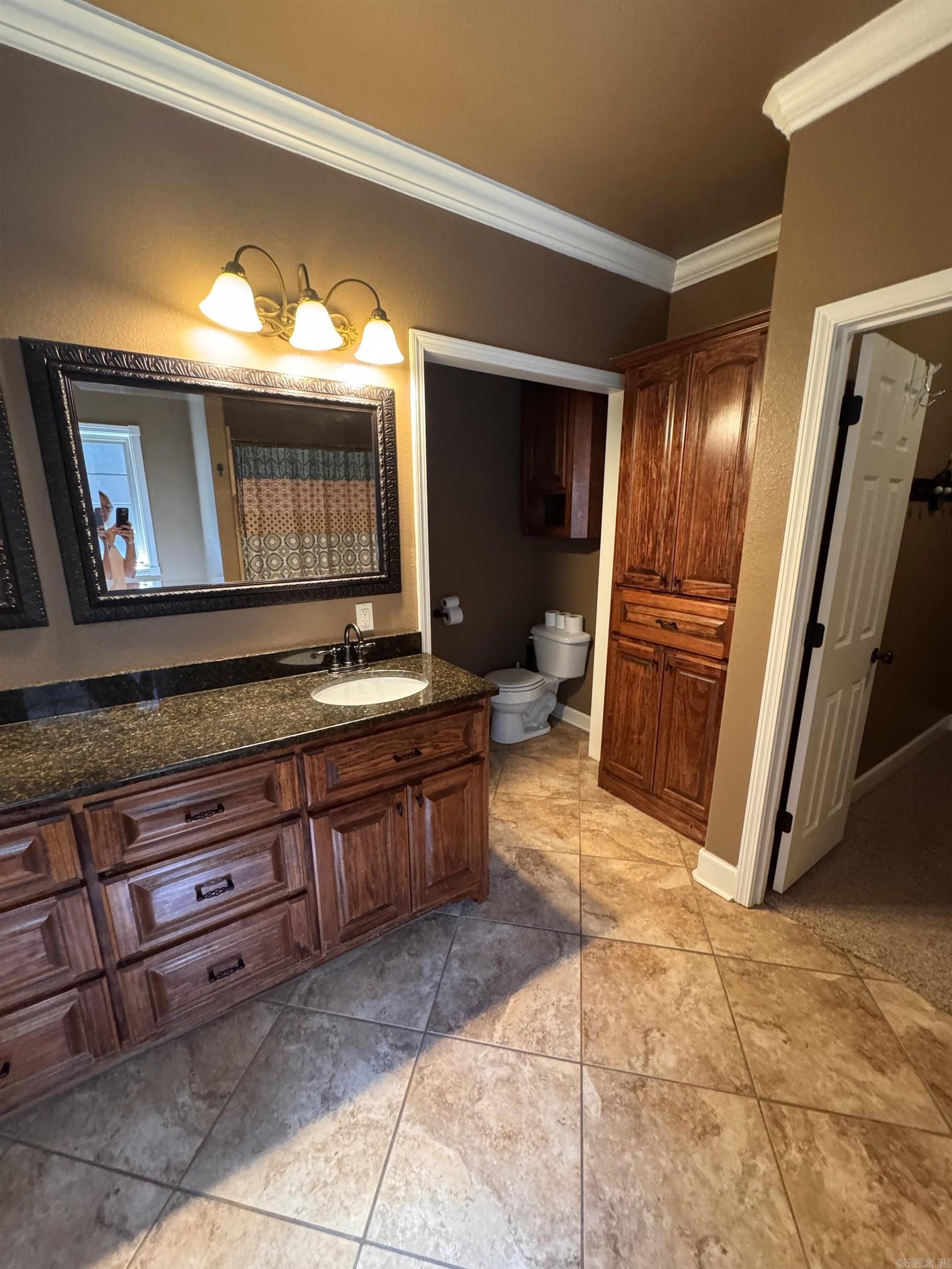 SADDLEBROOK EST - Residential