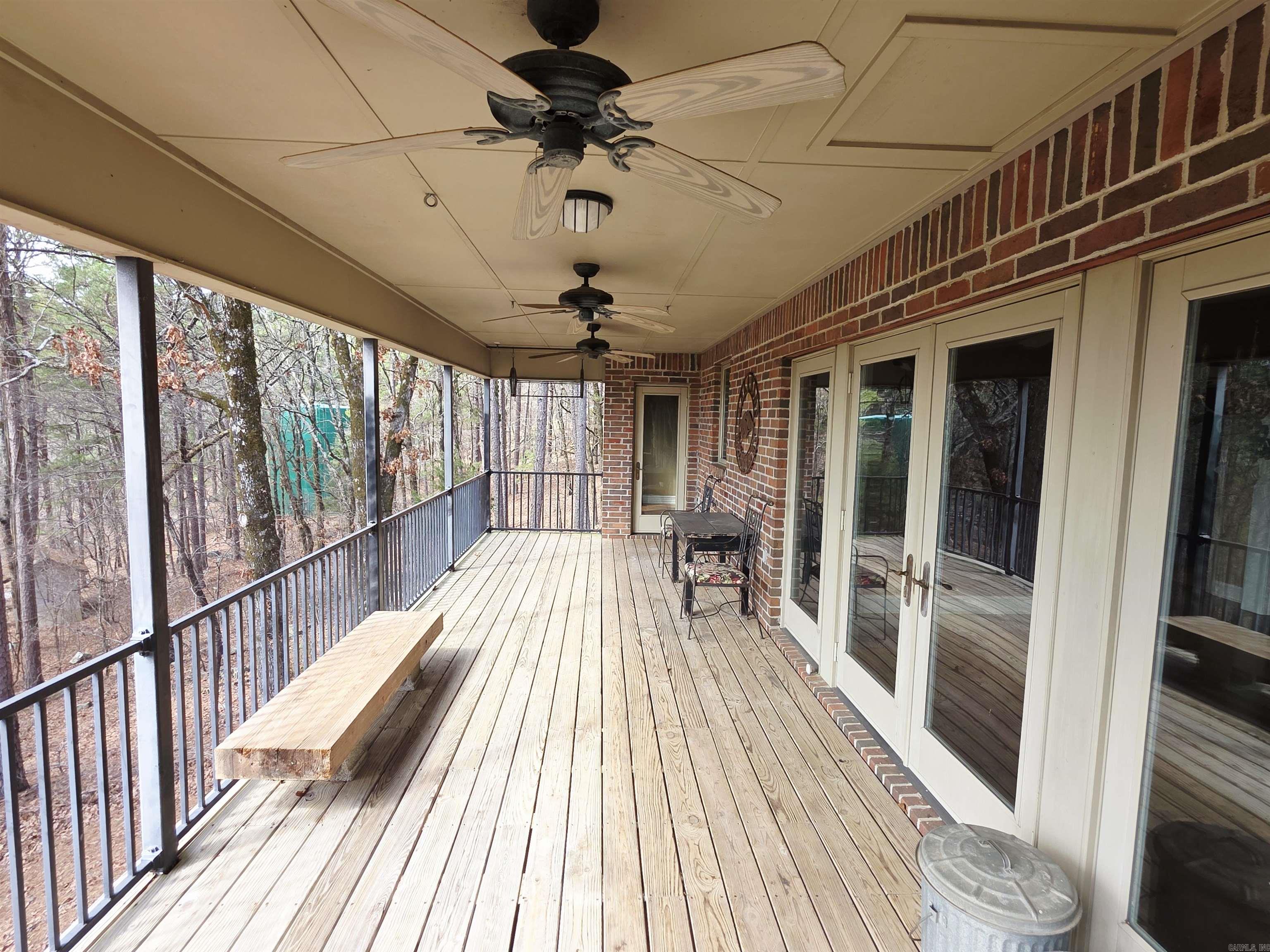 Metes & Bounds - Residential Lease