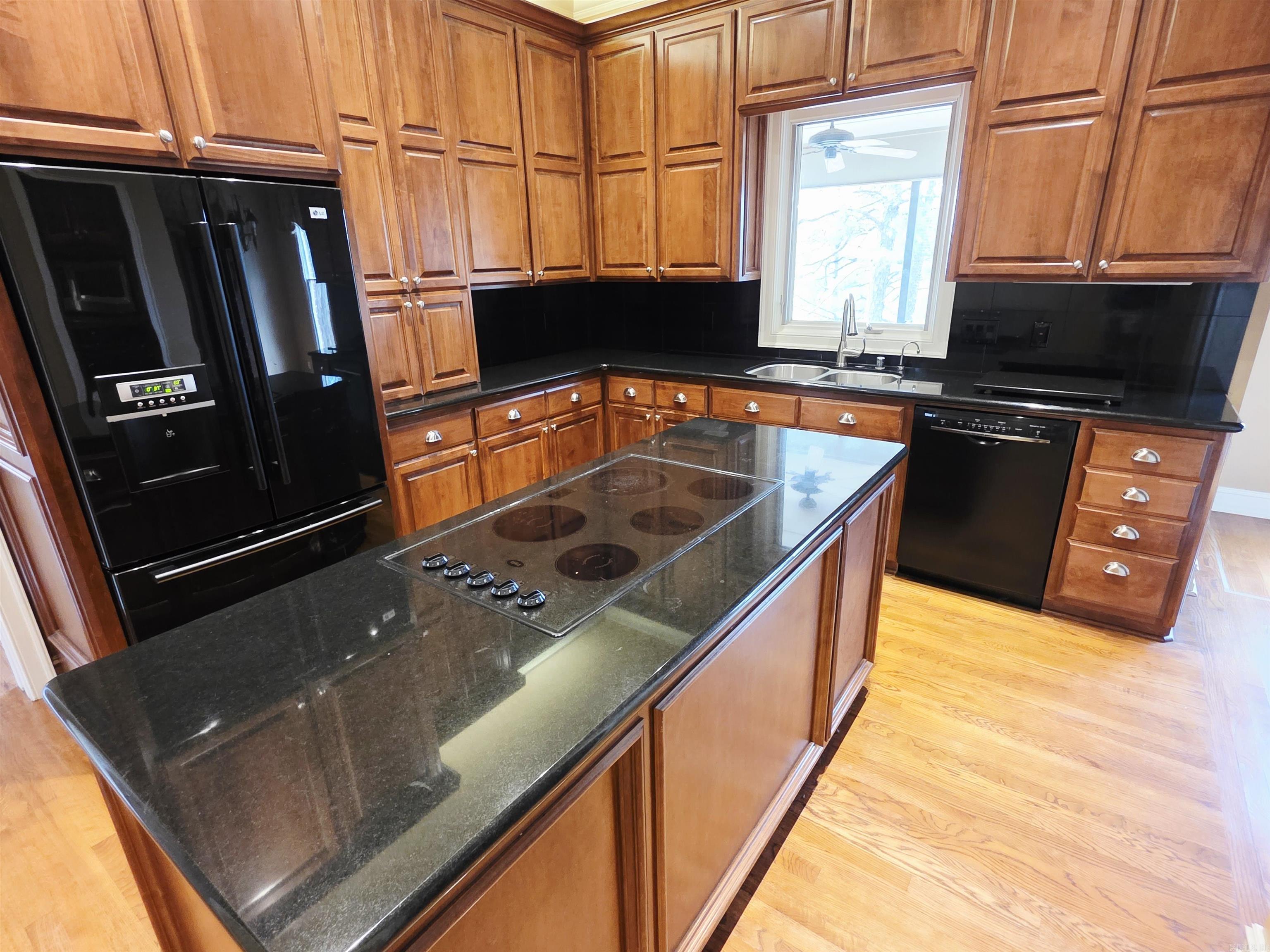 Metes & Bounds - Residential Lease