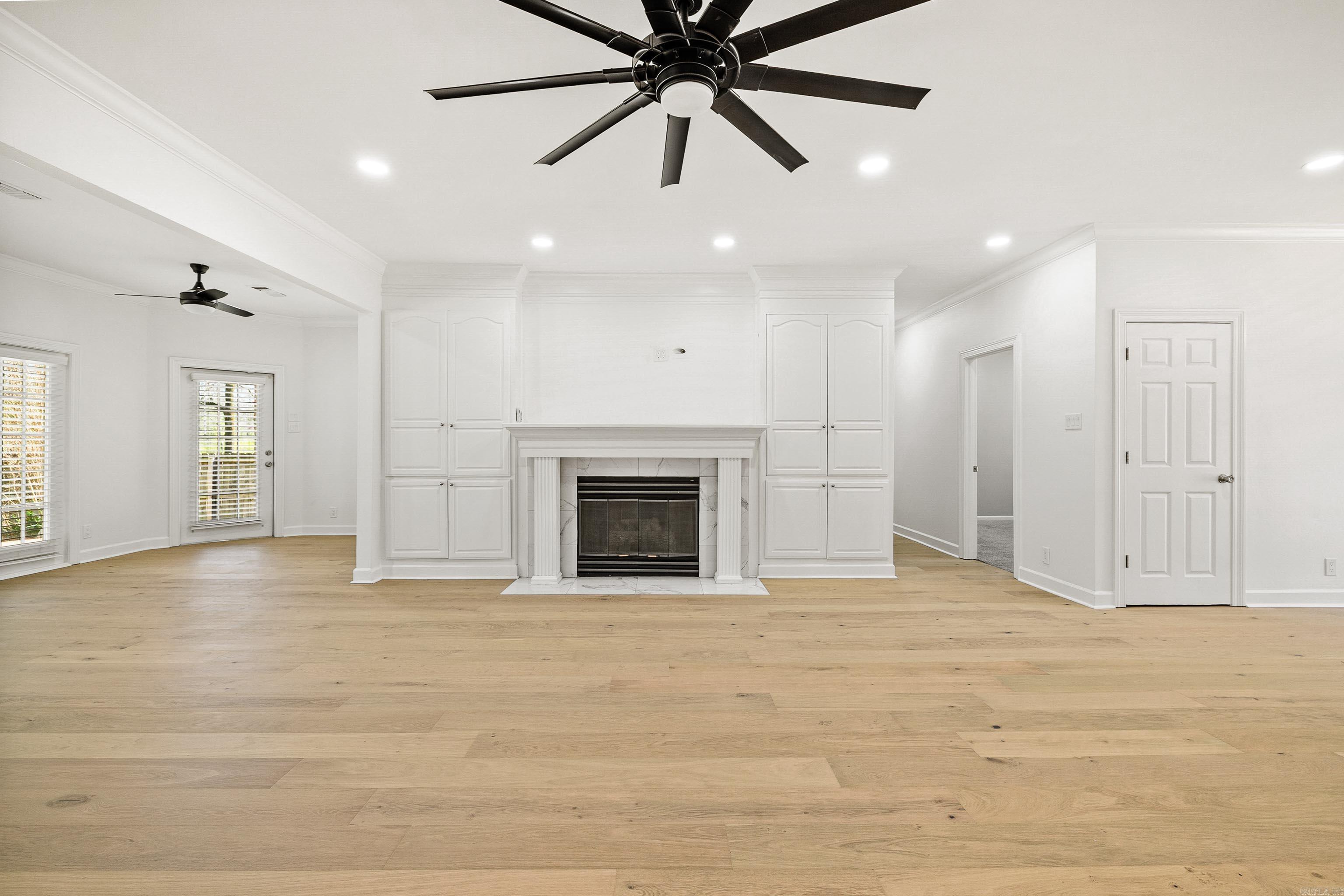 PLANTATION ACRES - Residential