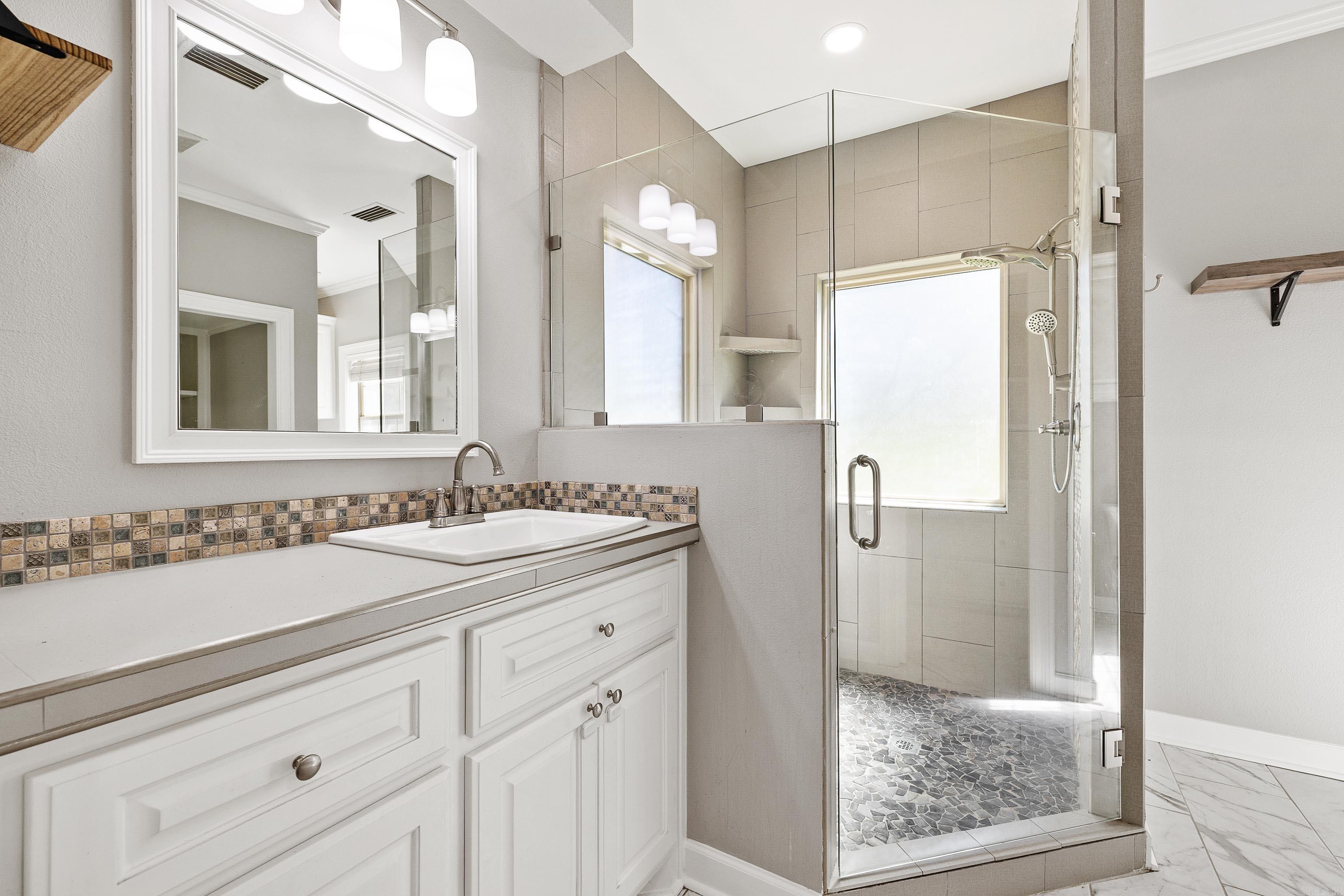 PLANTATION ACRES - Residential