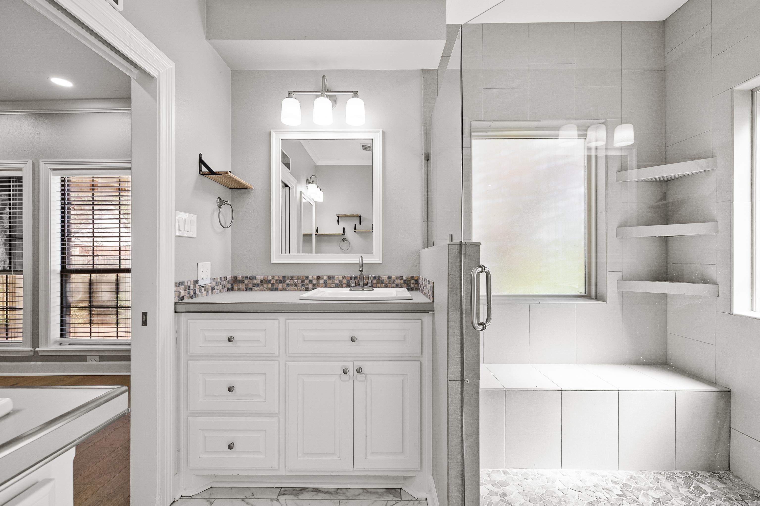 PLANTATION ACRES - Residential