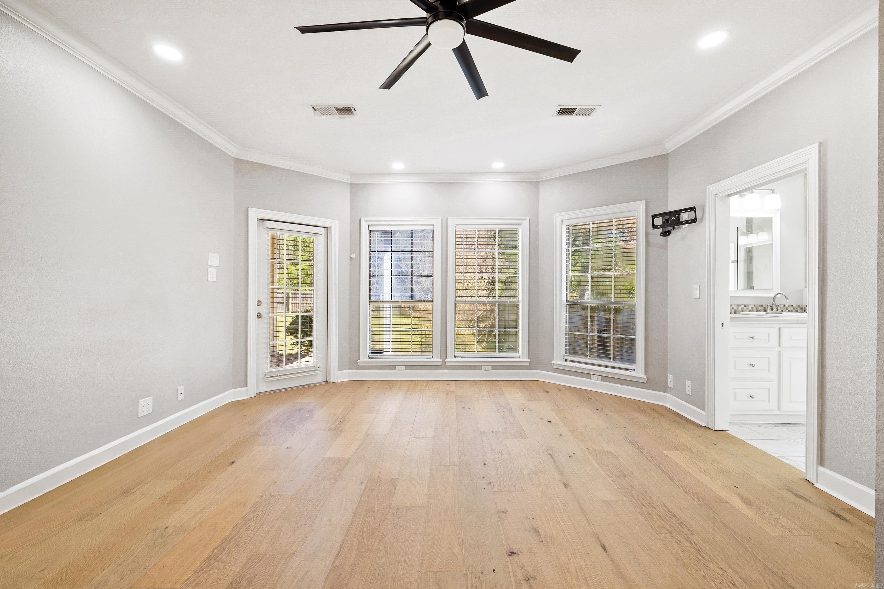 PLANTATION ACRES - Residential