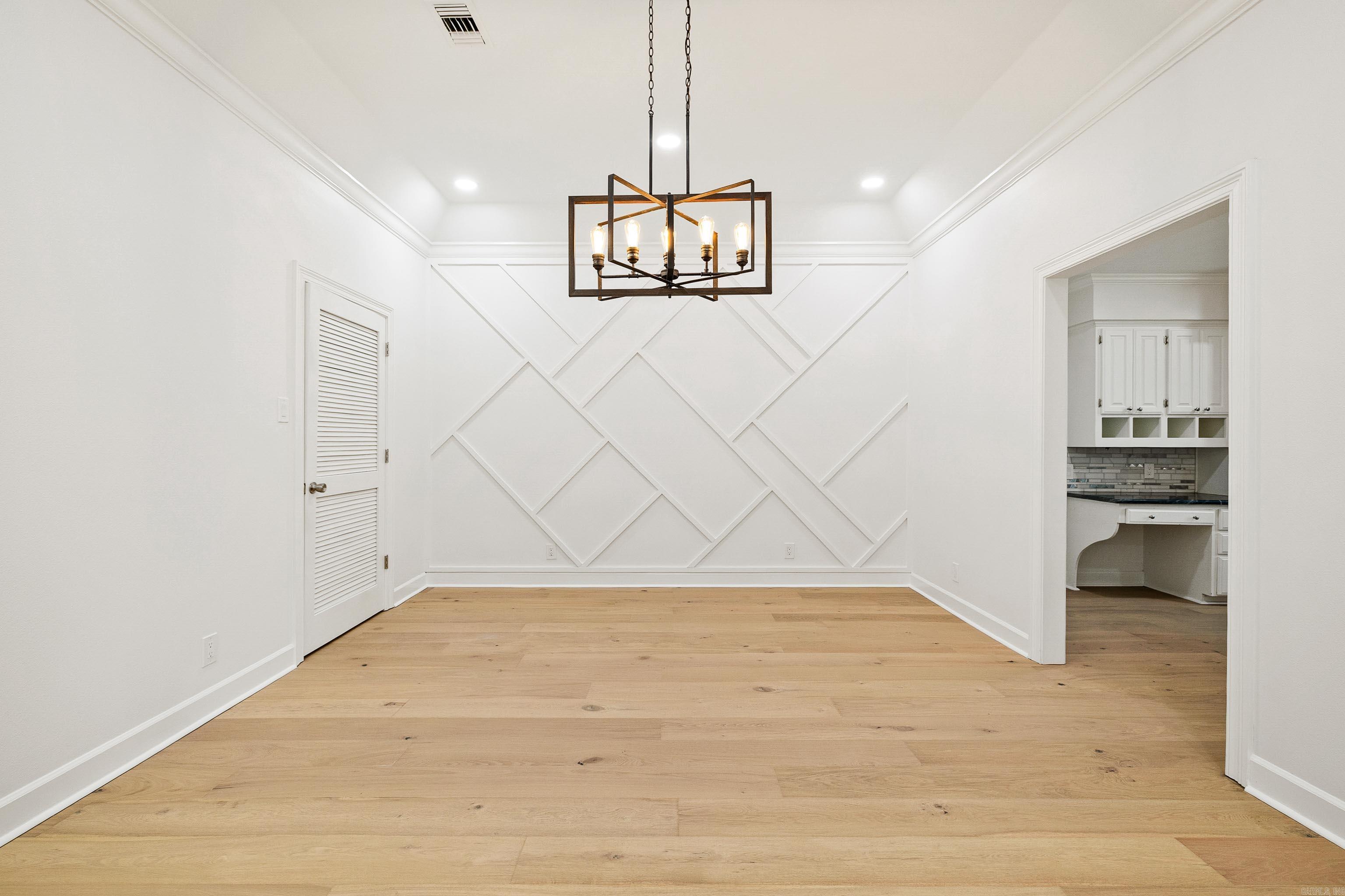 PLANTATION ACRES - Residential