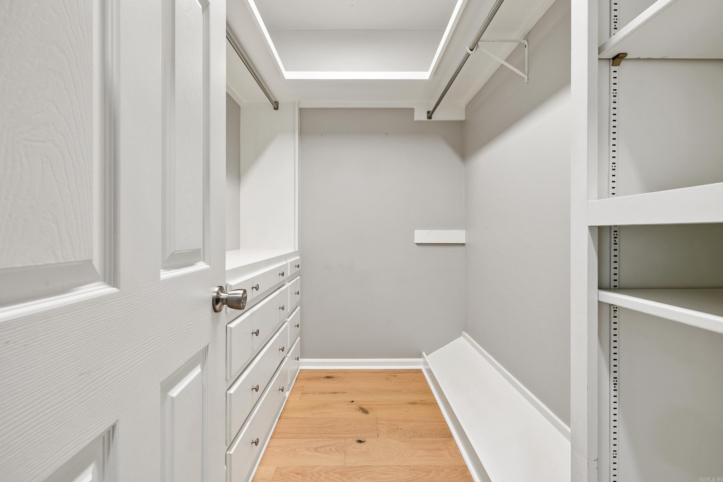 PLANTATION ACRES - Residential