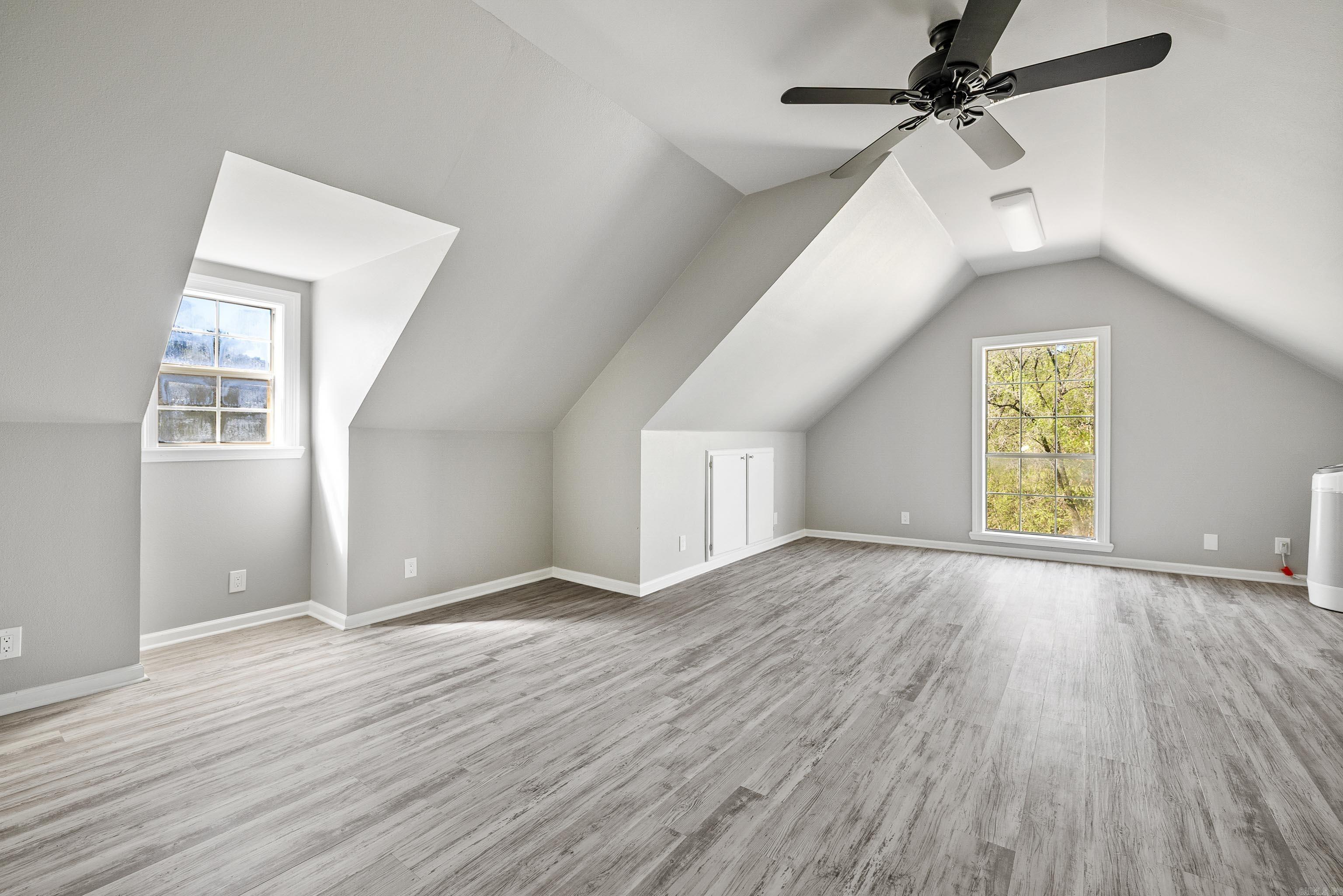 PLANTATION ACRES - Residential