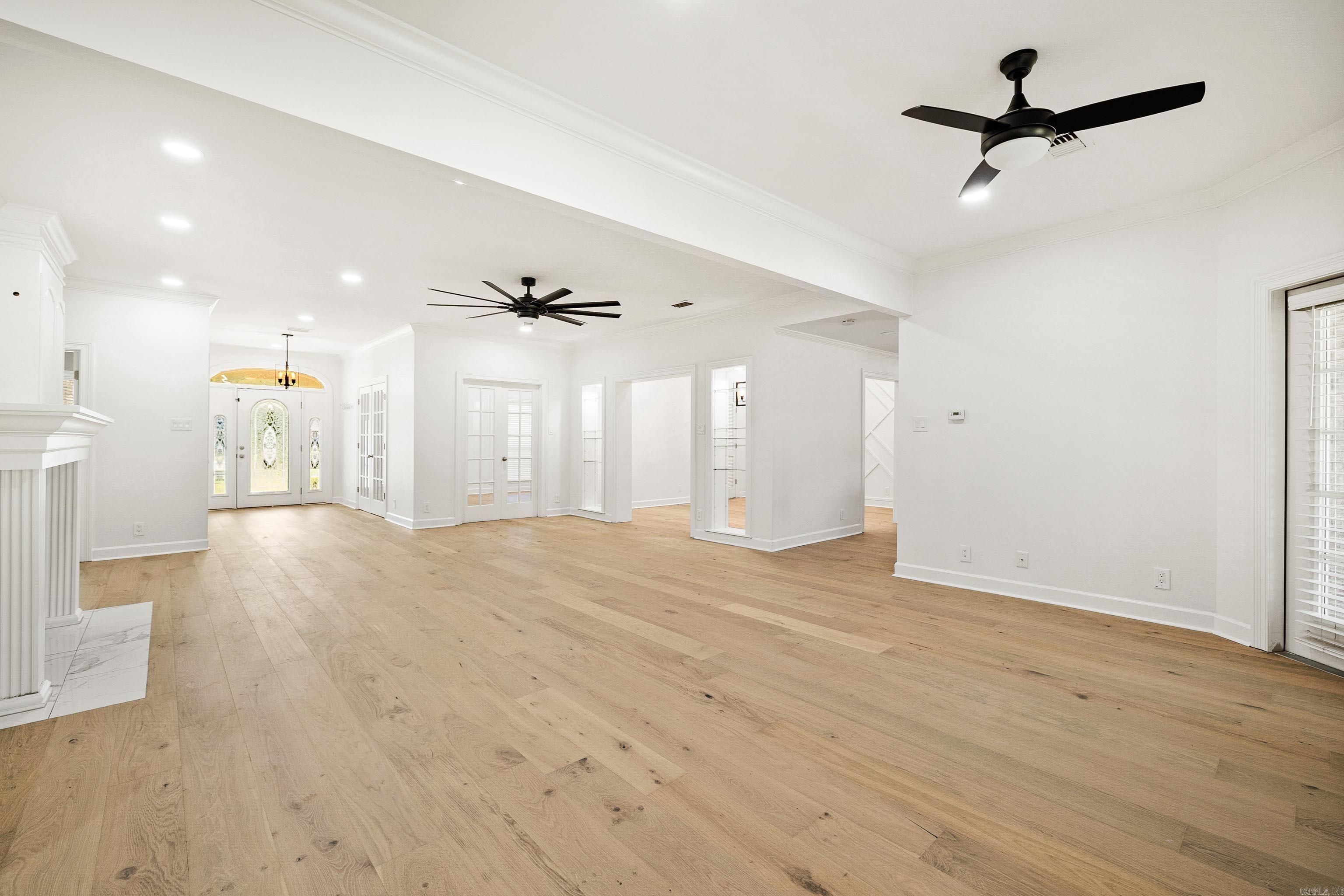 PLANTATION ACRES - Residential