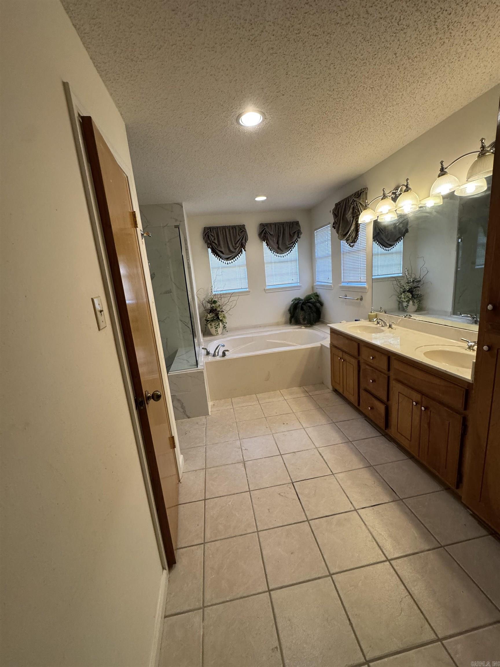 Crooked Creek - Residential