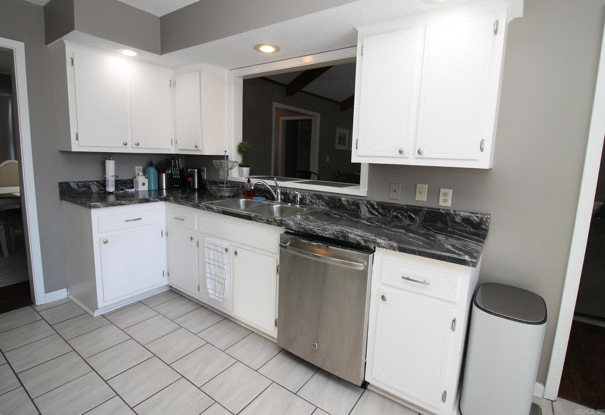 WALNUT VALLEY - Residential