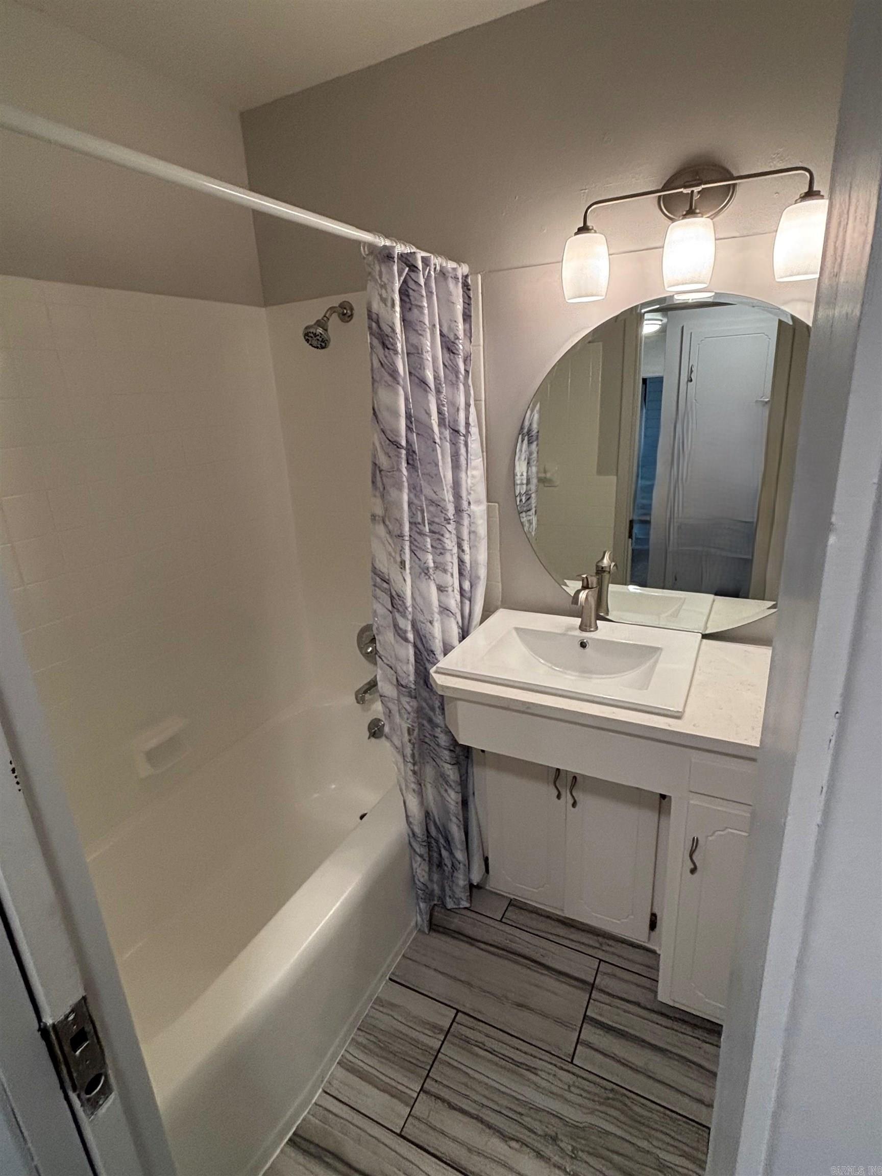 COUNTRY CLUB HEIGHTS ADDN - Residential