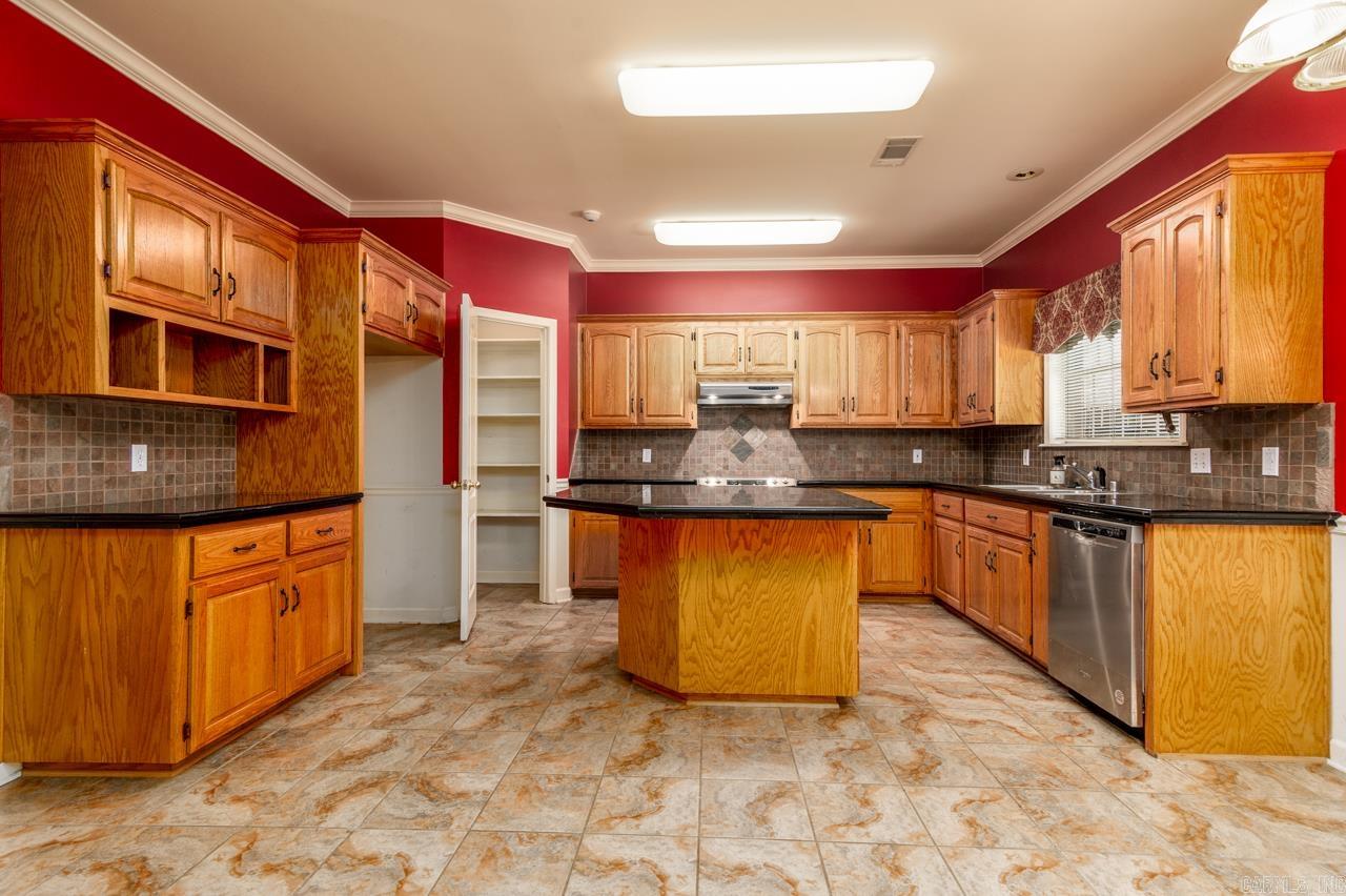 SHADY VALLEY - Residential