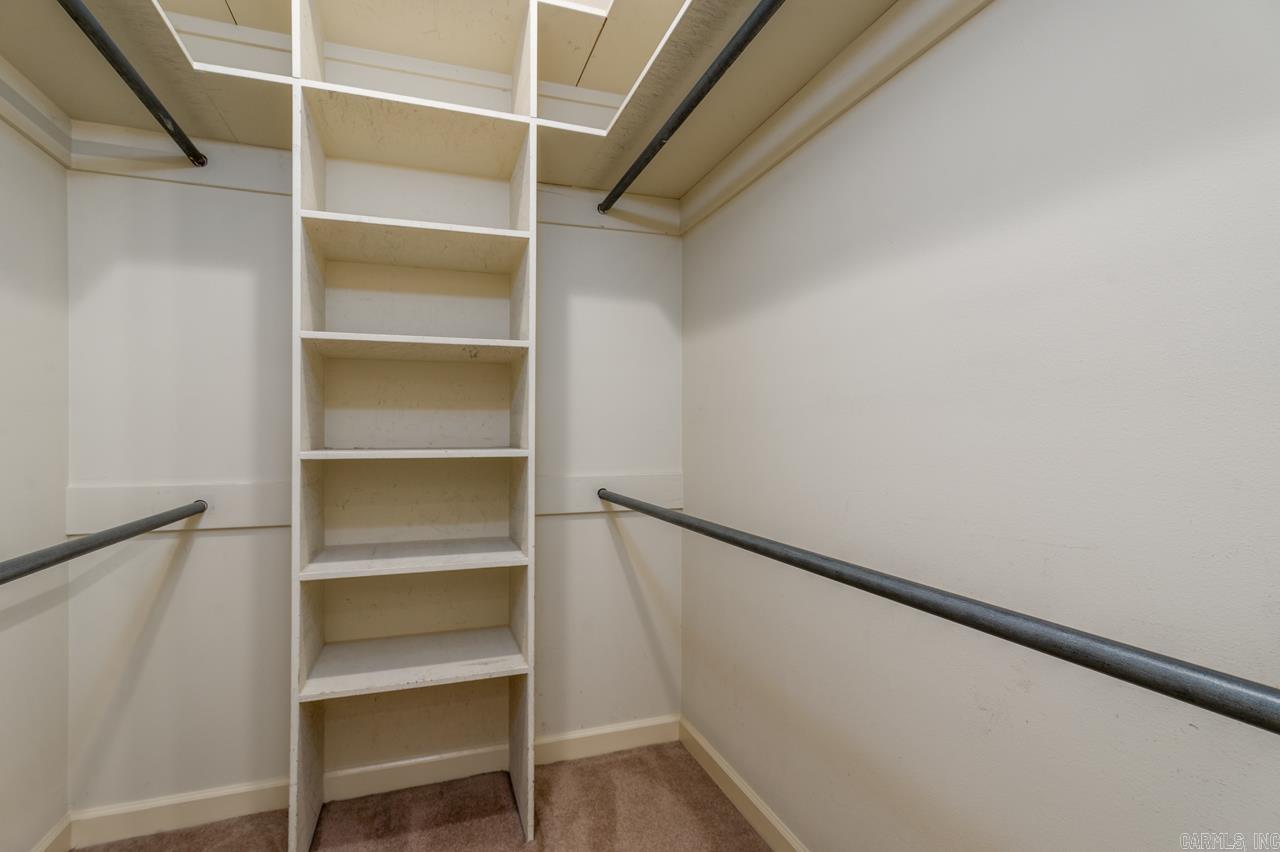 SHADY VALLEY - Residential