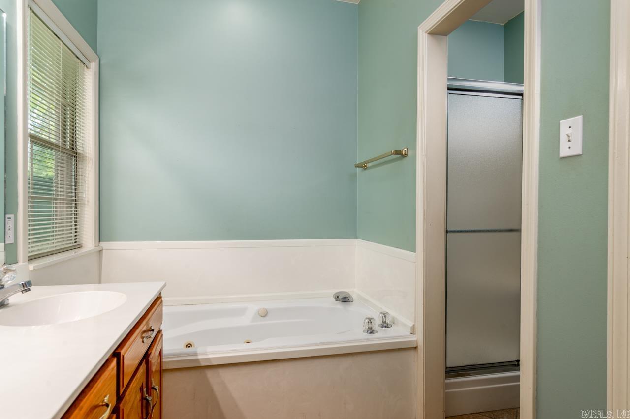 SHADY VALLEY - Residential