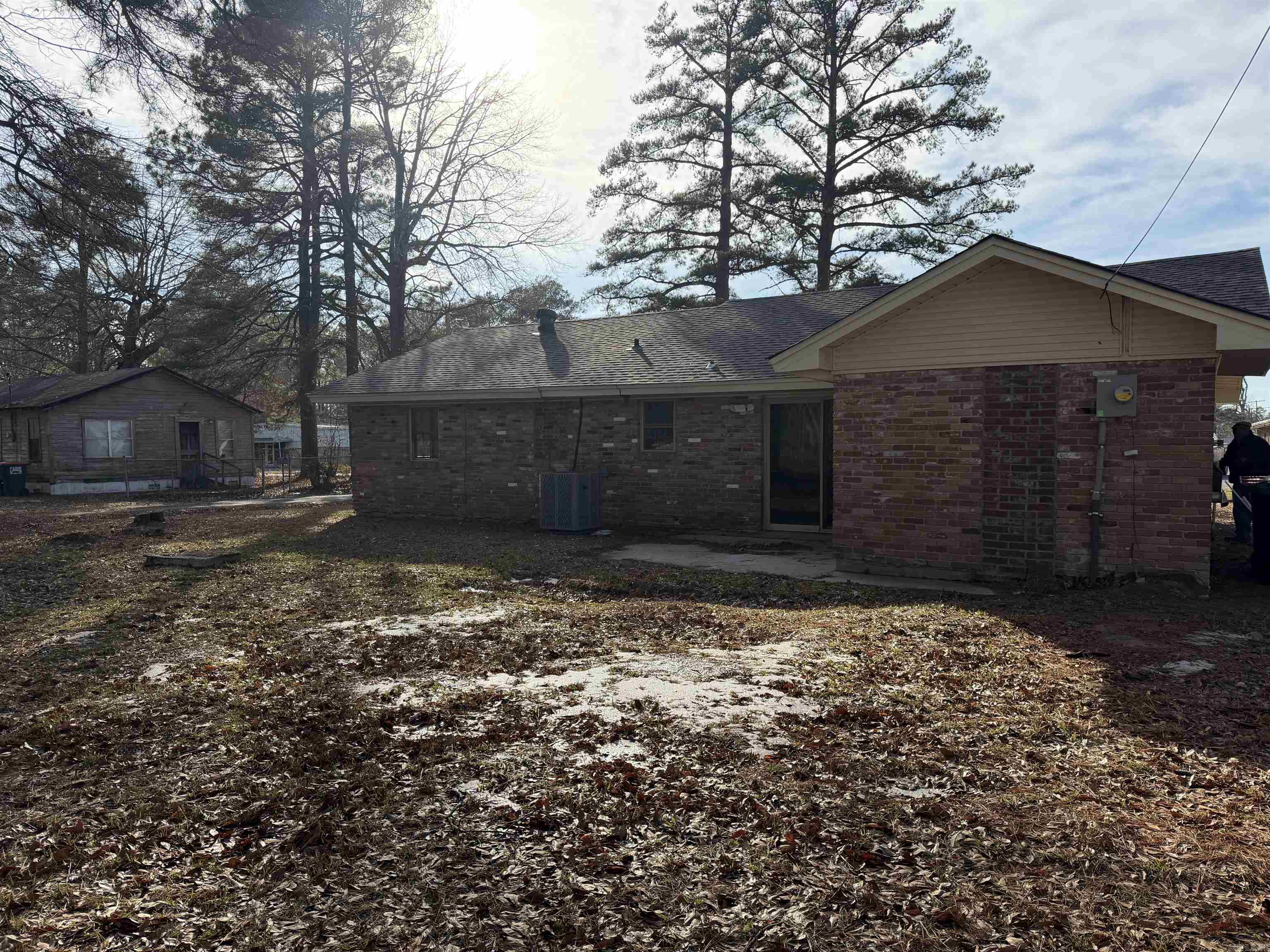 SENYARD FRED ADD - Residential