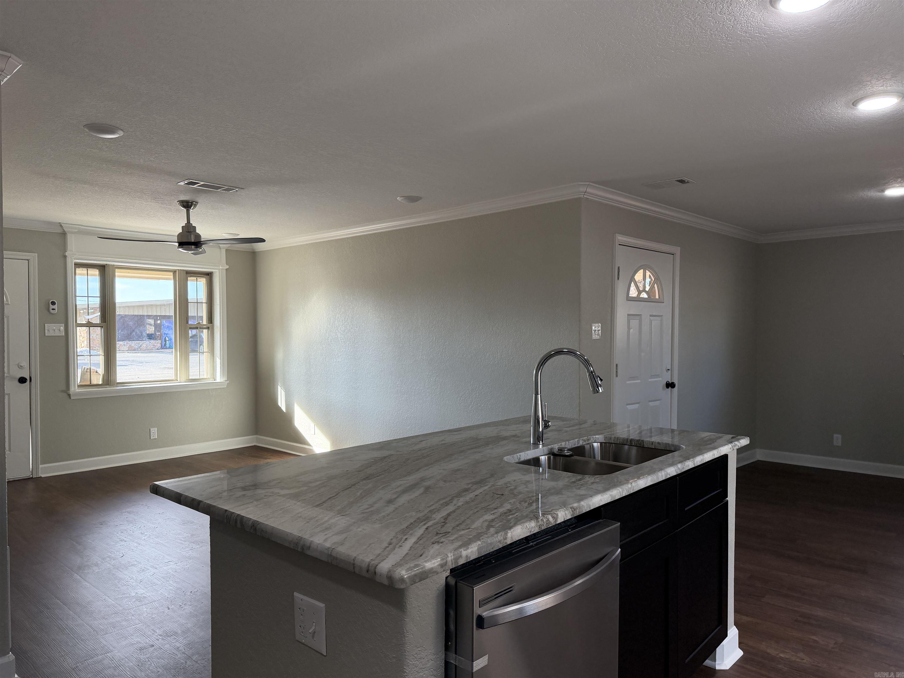 SENYARD FRED ADD - Residential