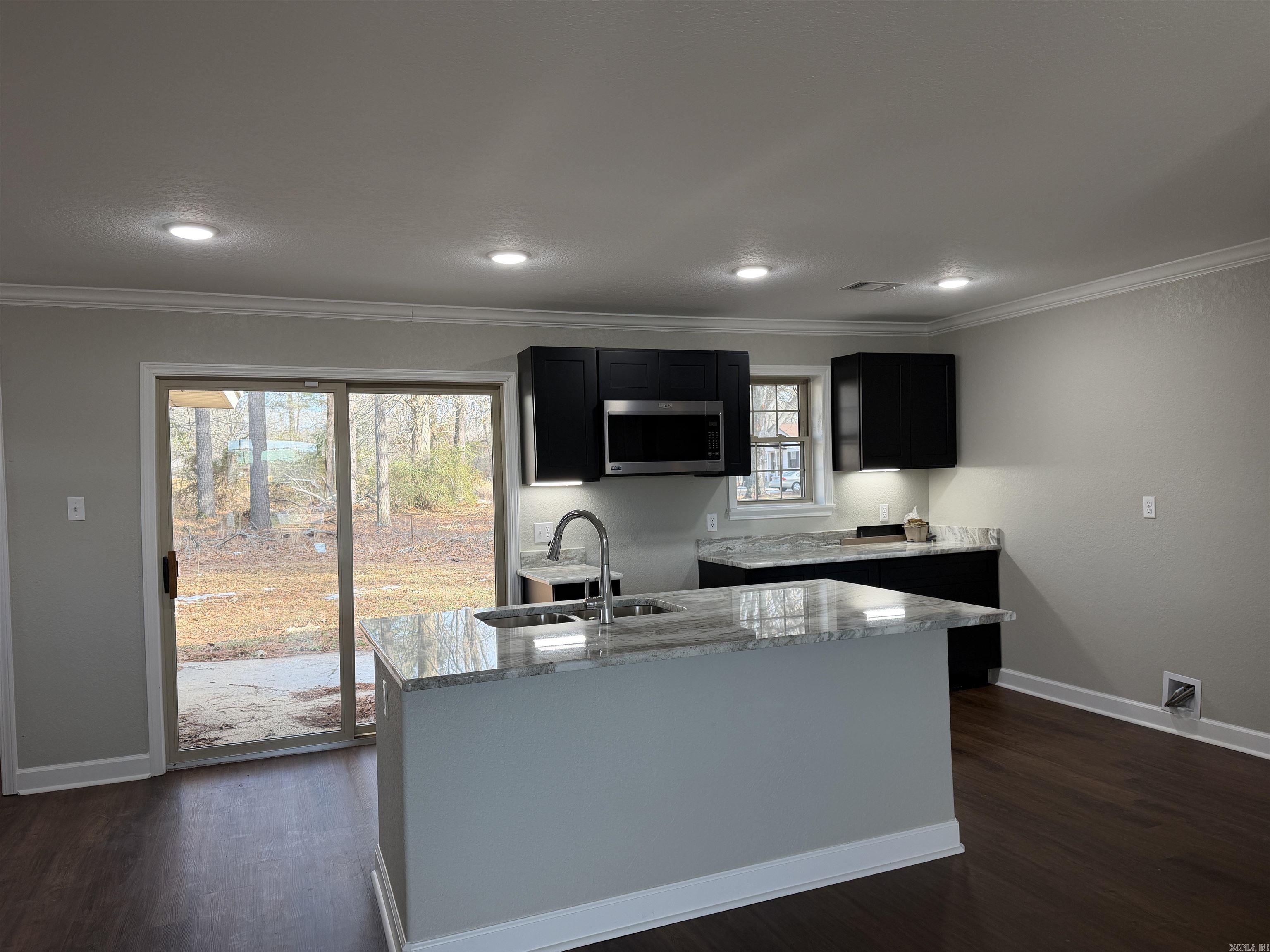 SENYARD FRED ADD - Residential