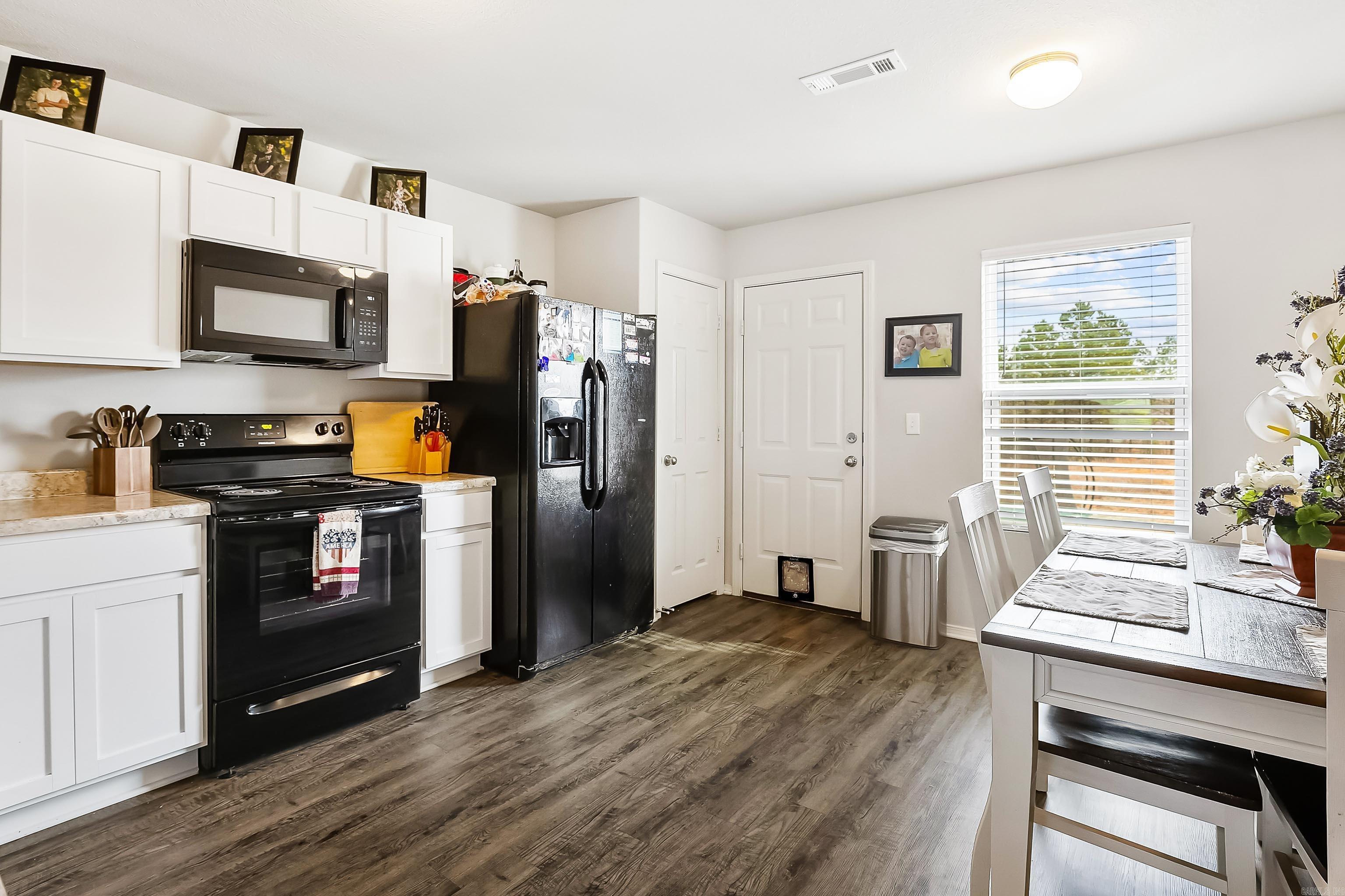 THE MEADOWS - Residential