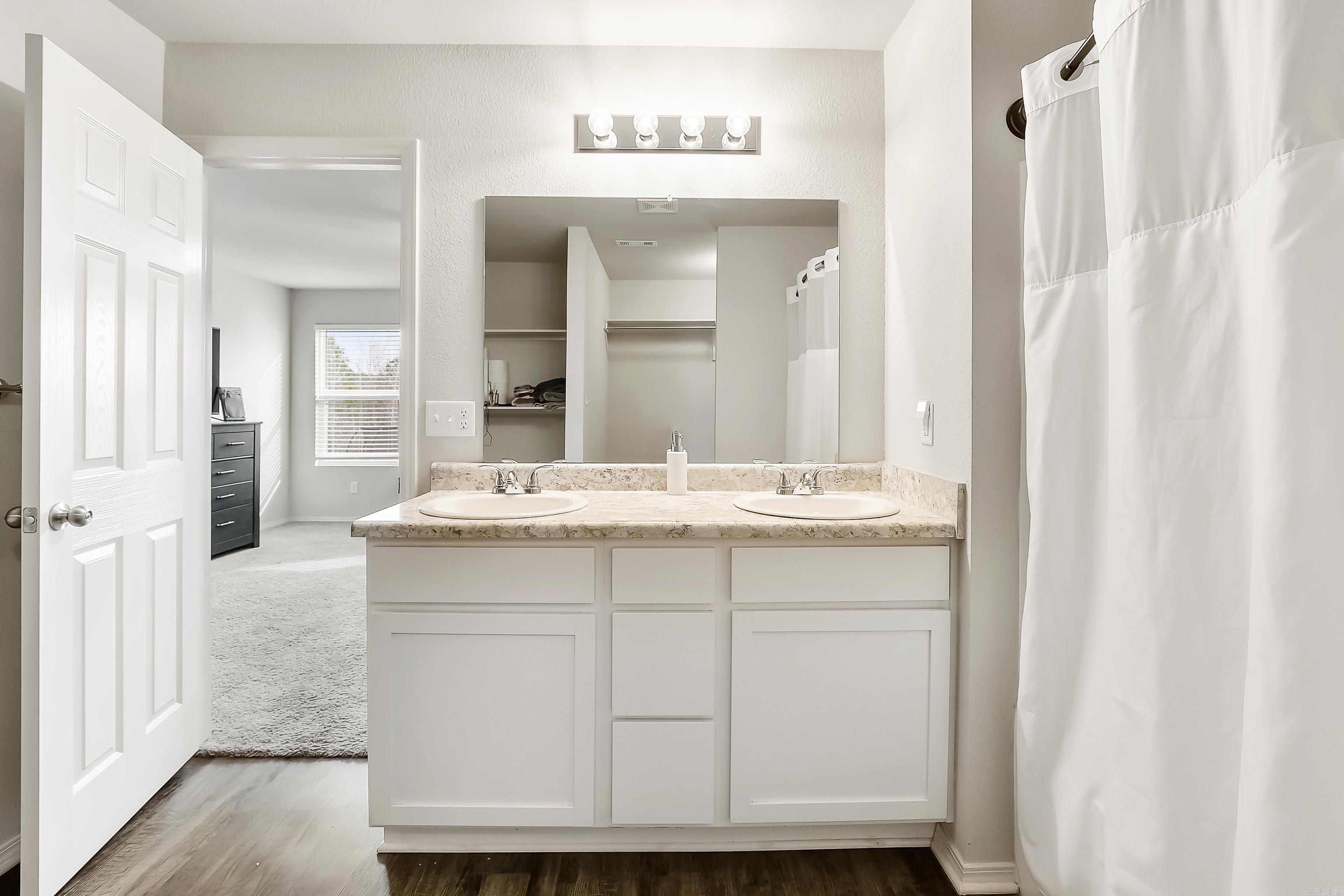 THE MEADOWS - Residential