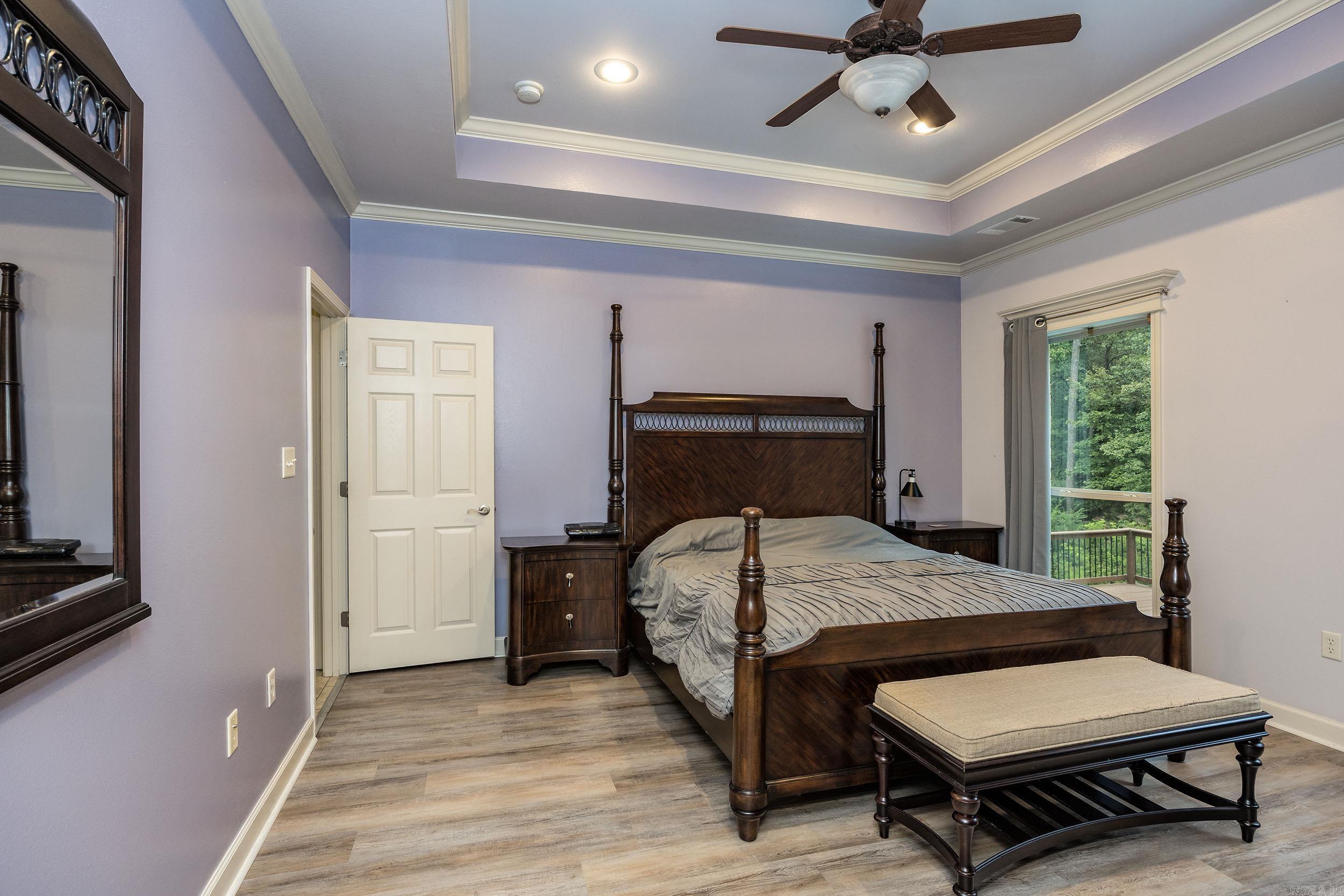 CAPITOL LAKES ESTATES - Residential