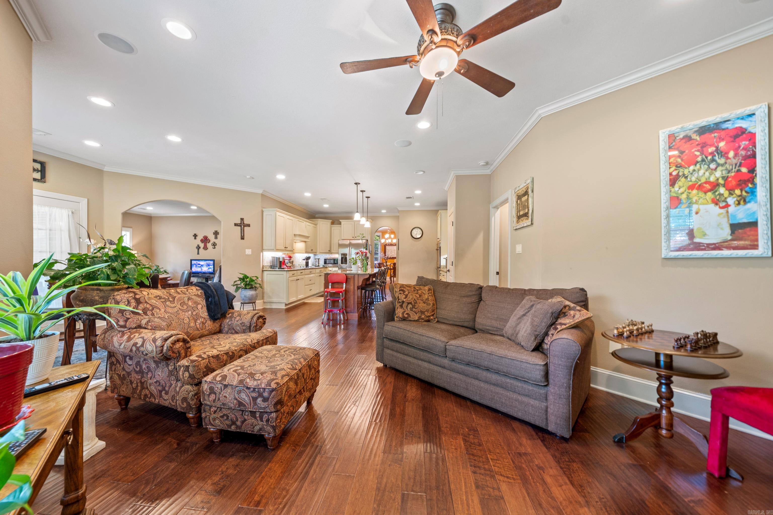 HIGH MEADOW ESTATES - Residential