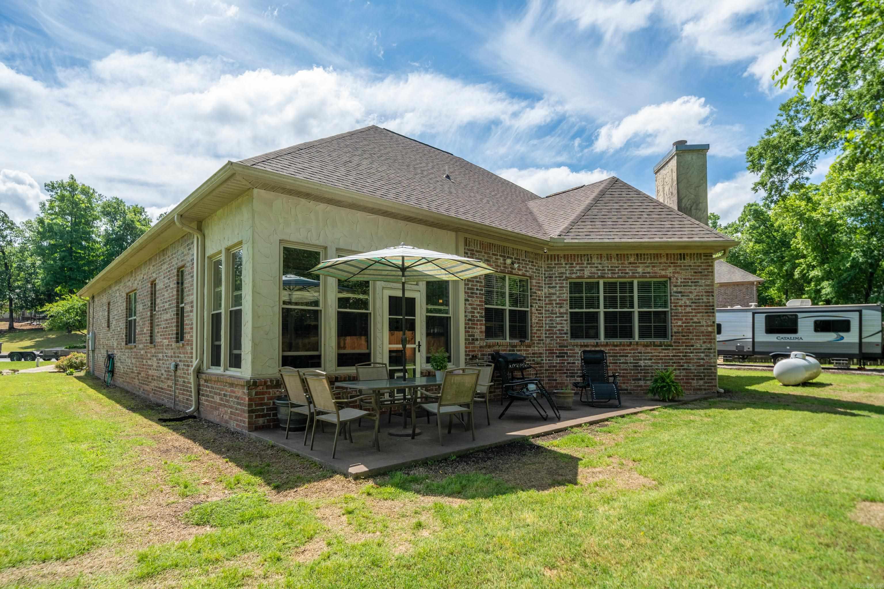 HIGH MEADOW ESTATES - Residential