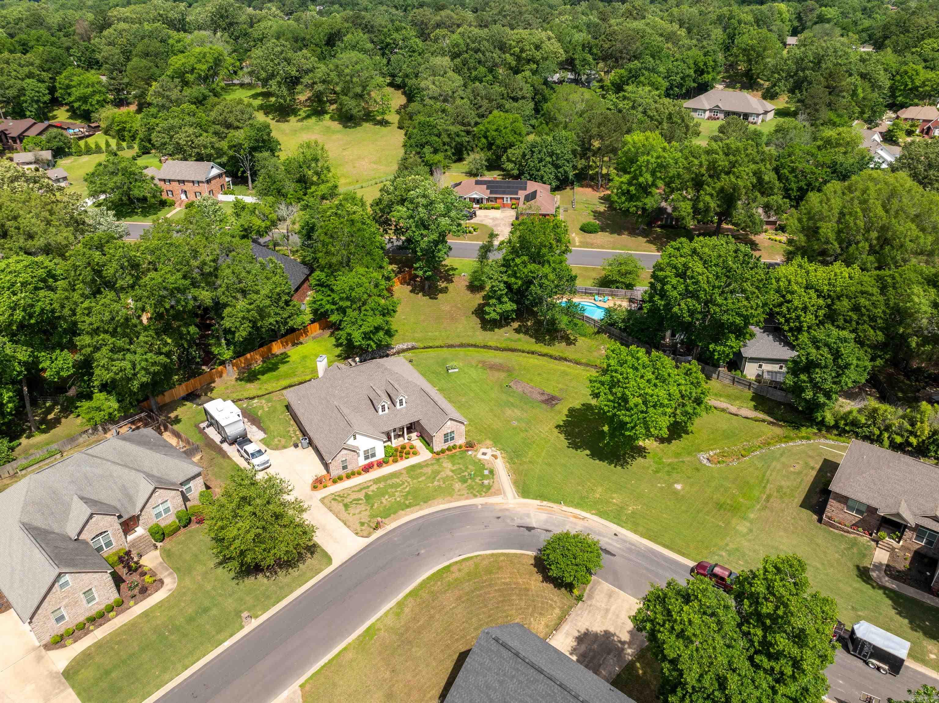 HIGH MEADOW ESTATES - Residential