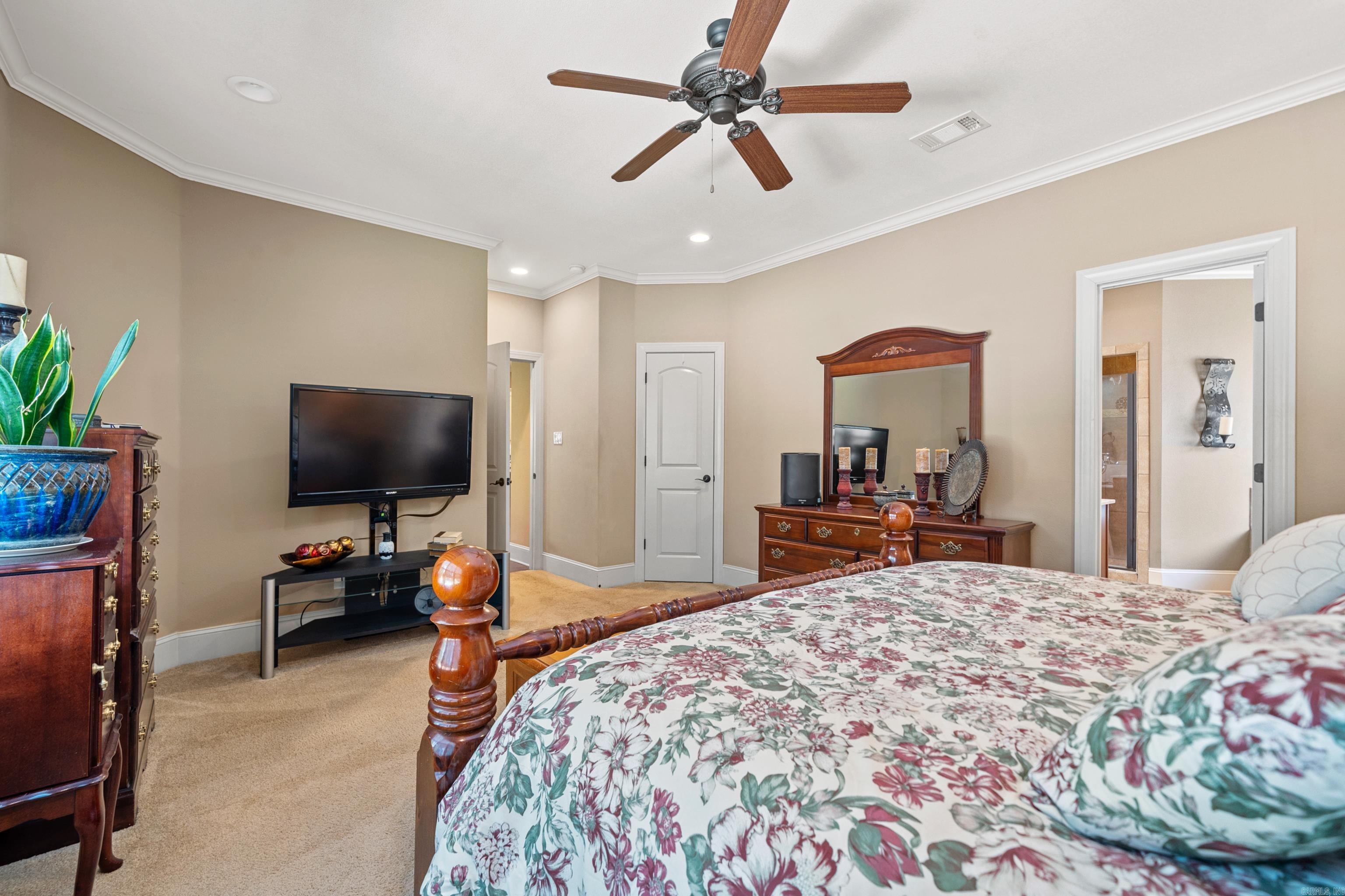 HIGH MEADOW ESTATES - Residential