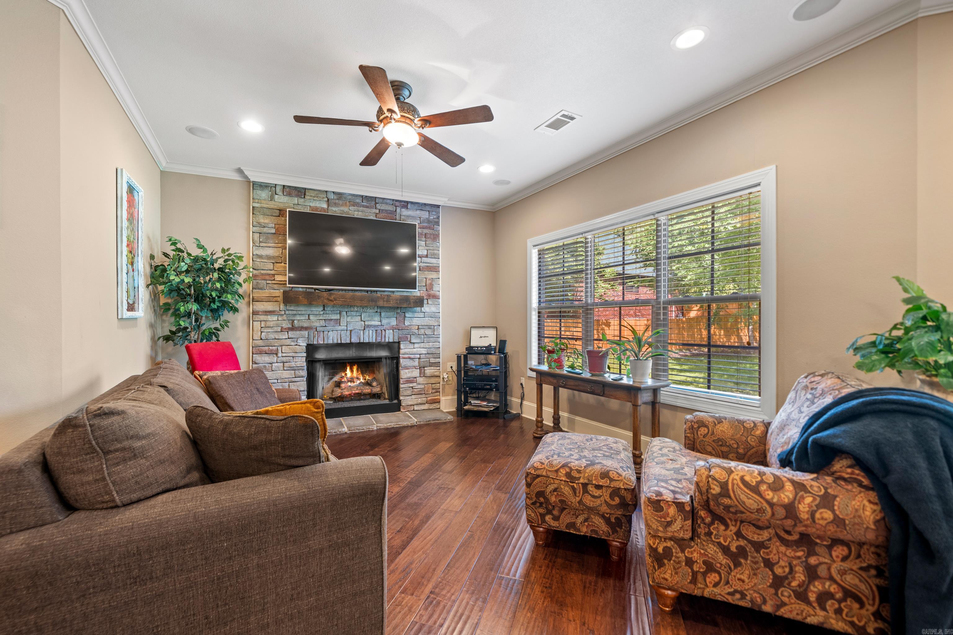 HIGH MEADOW ESTATES - Residential