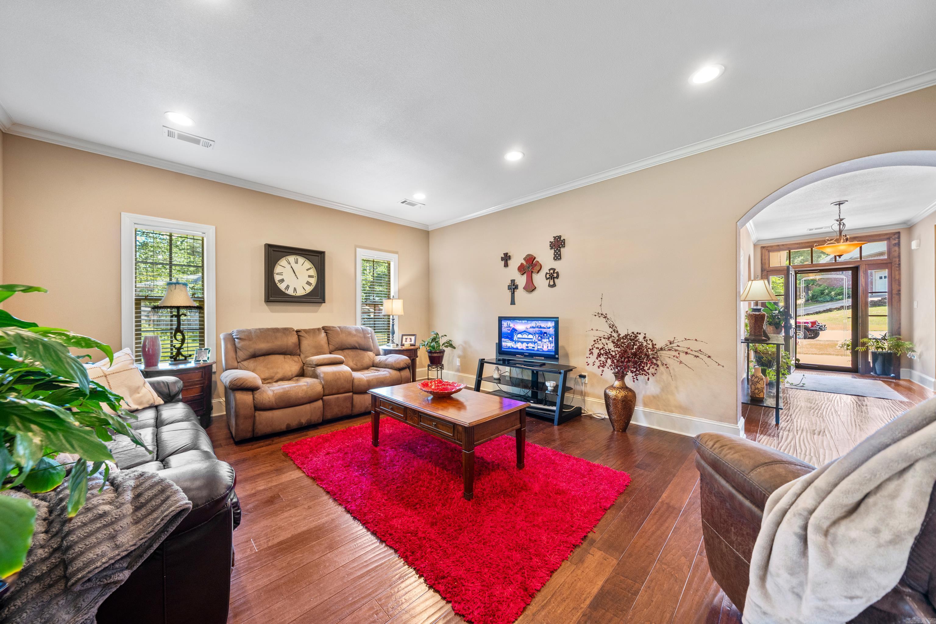 HIGH MEADOW ESTATES - Residential