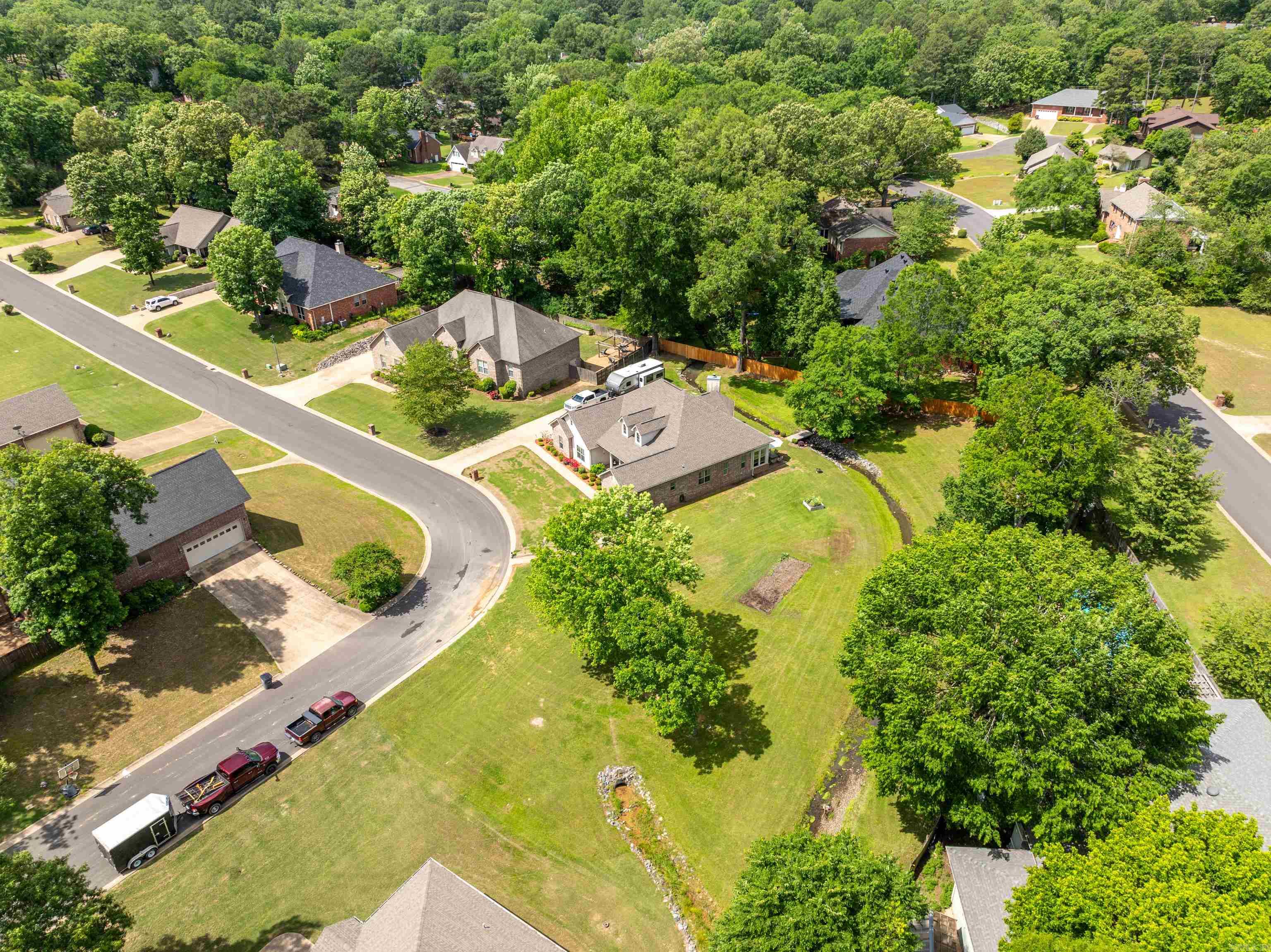 HIGH MEADOW ESTATES - Residential