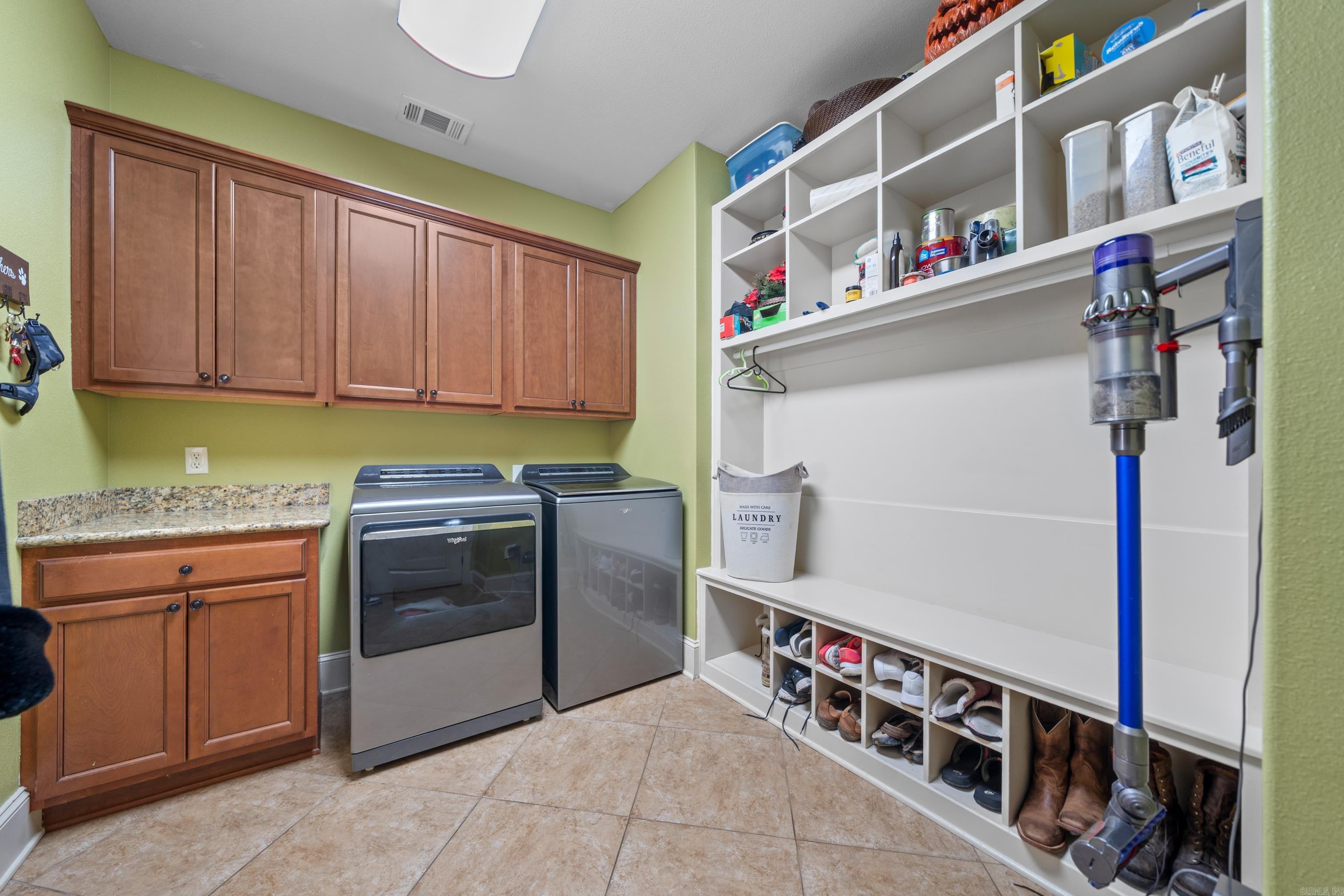 HIGH MEADOW ESTATES - Residential