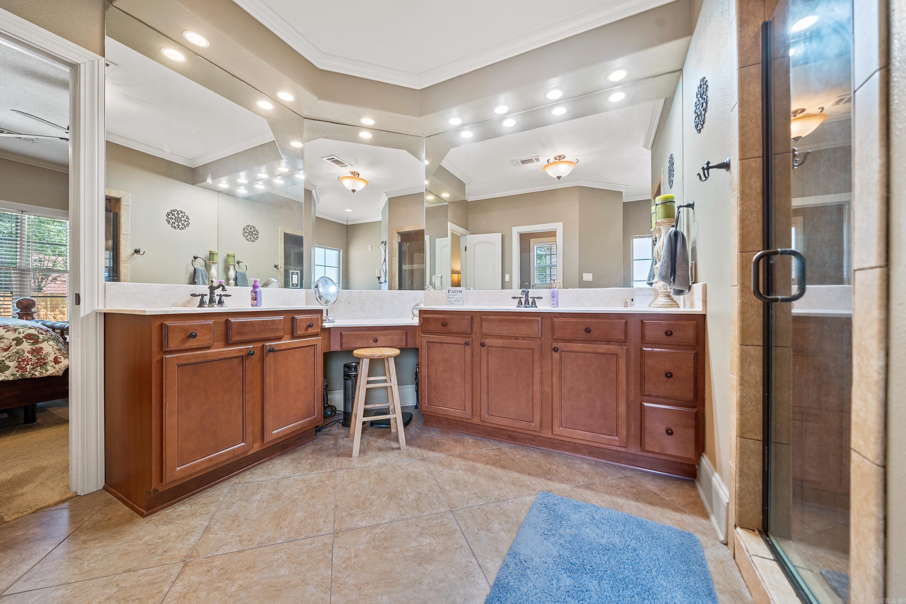HIGH MEADOW ESTATES - Residential