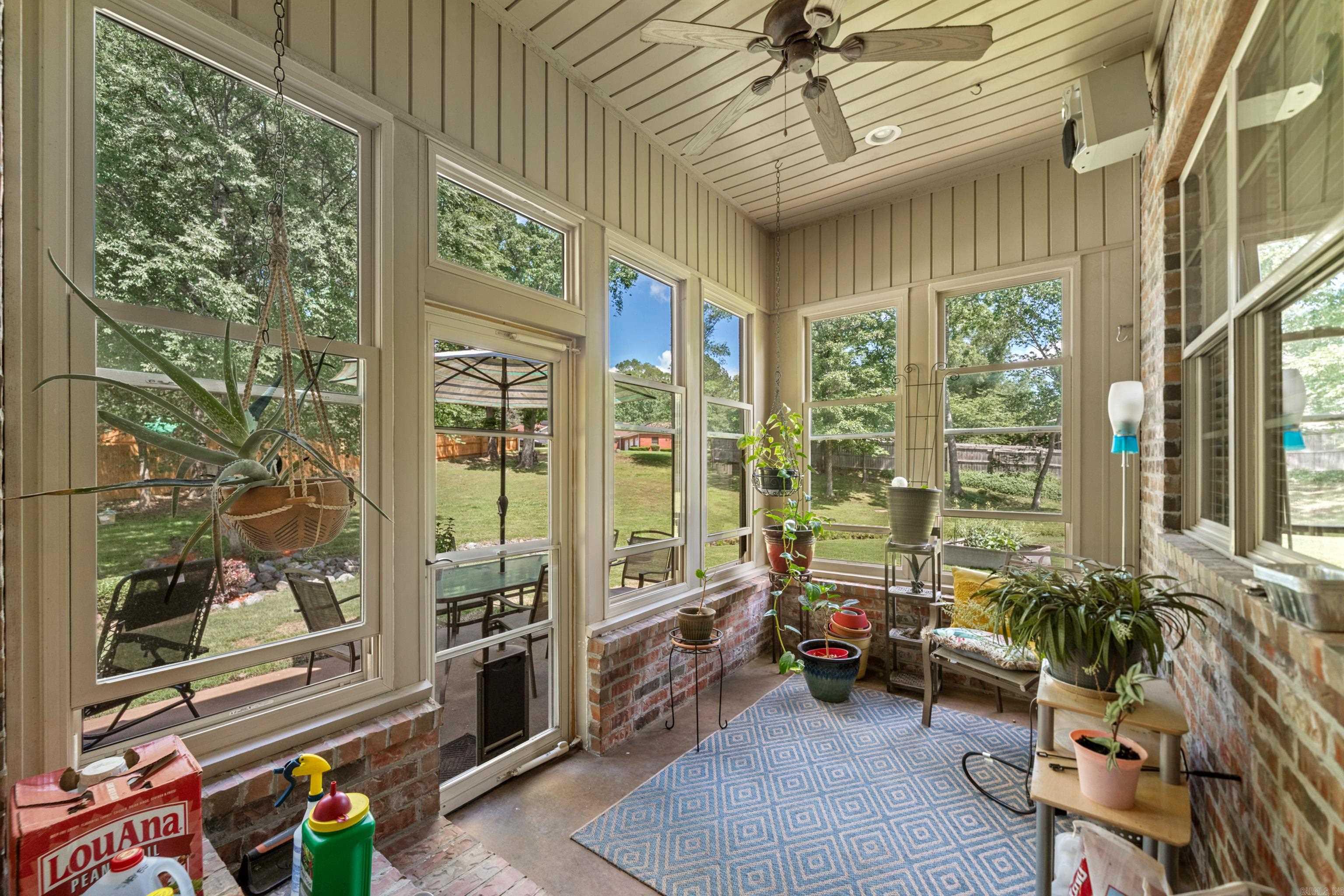HIGH MEADOW ESTATES - Residential