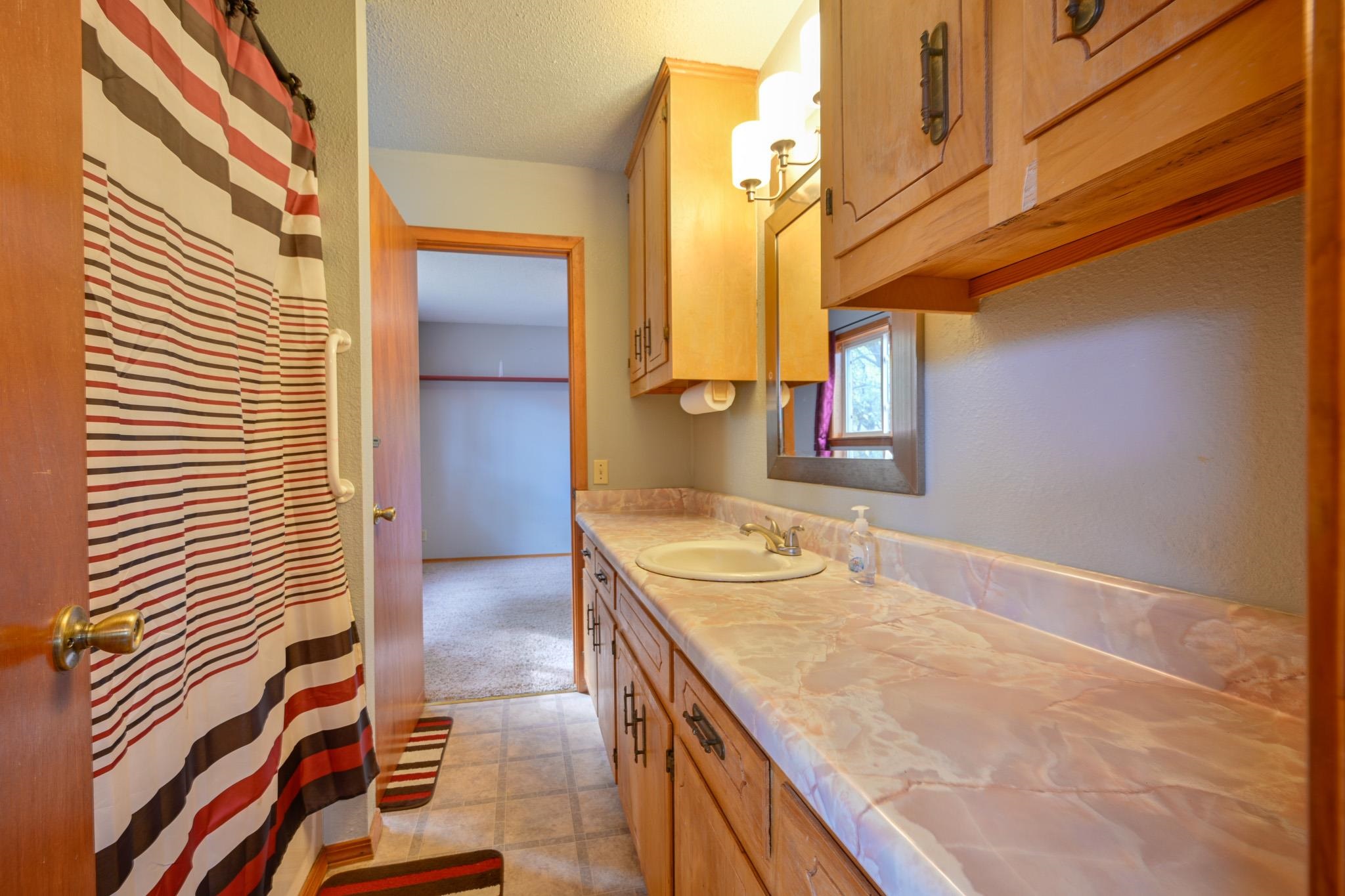 Halls Second - Residential