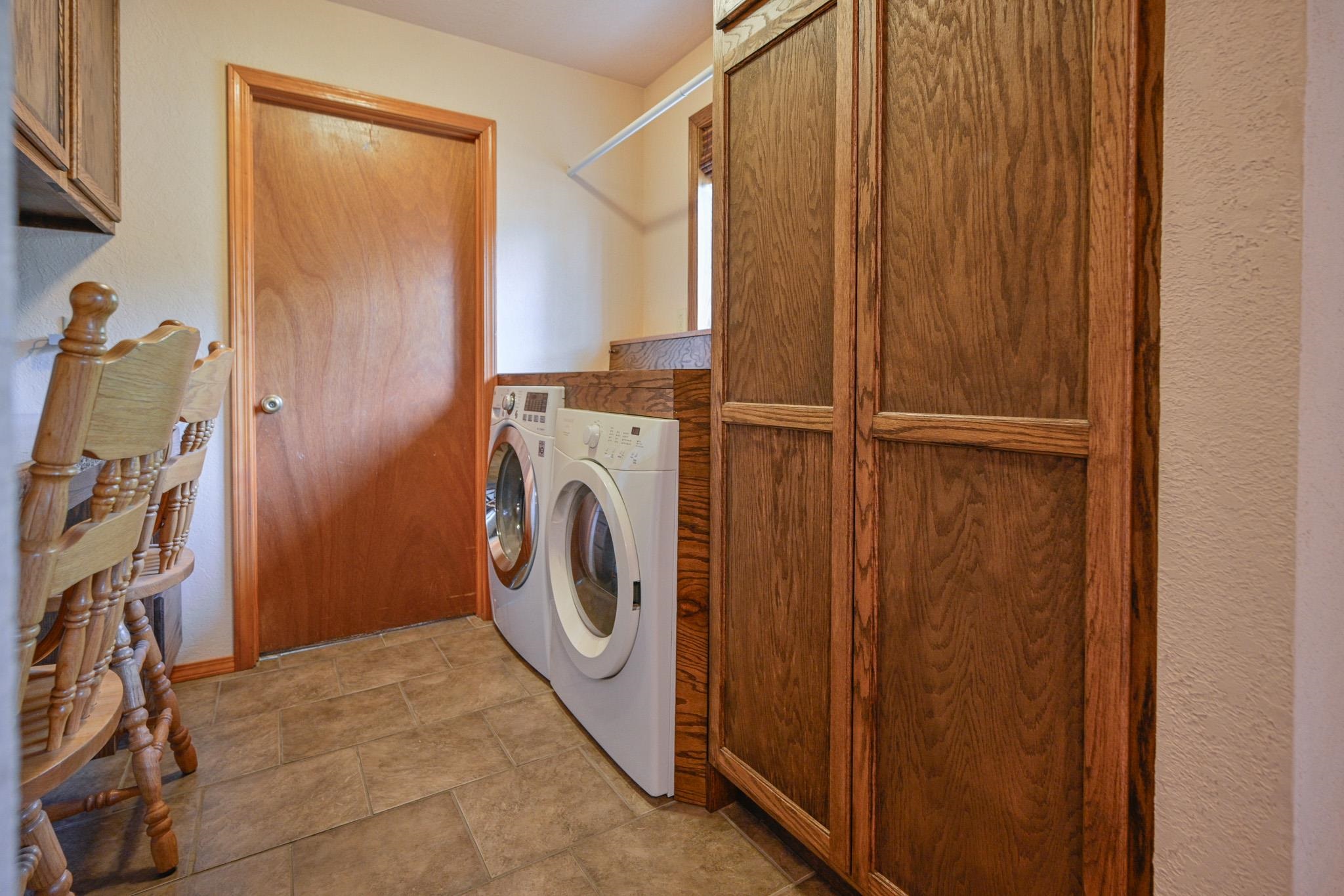 Halls Second - Residential