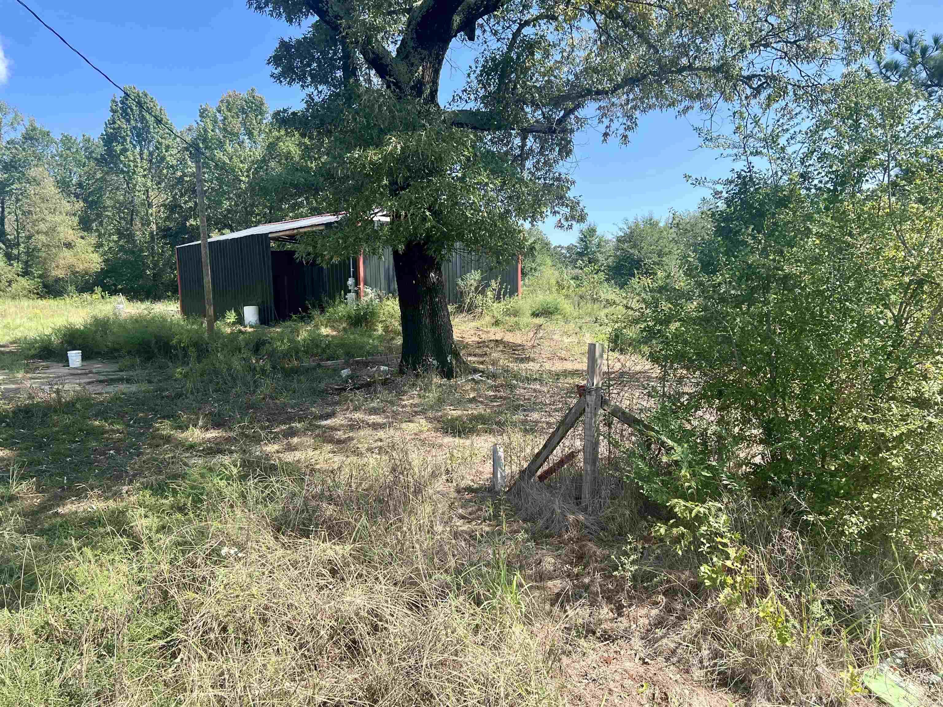 Metes & Bounds - Land