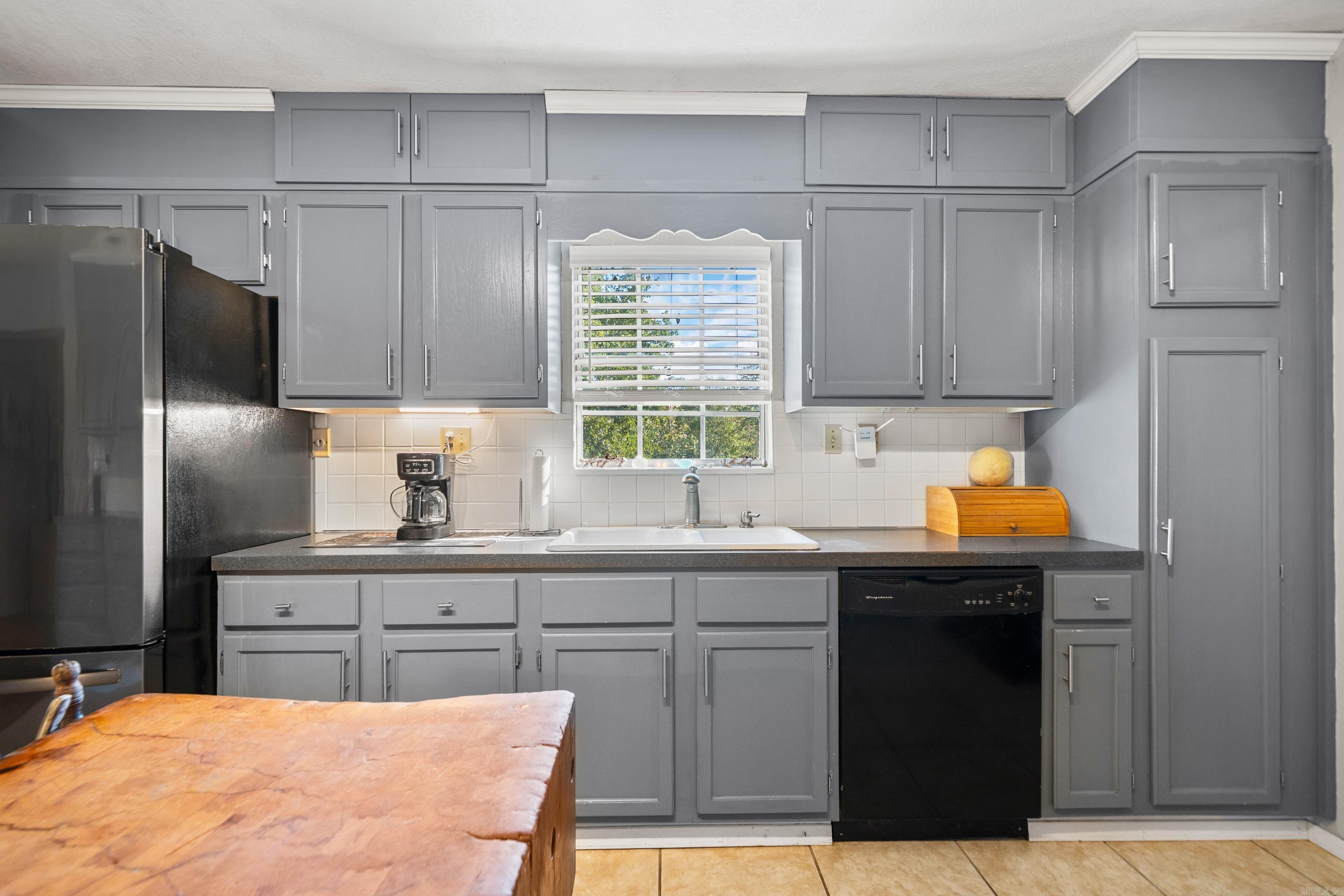 S8-T3S-R19W - Residential