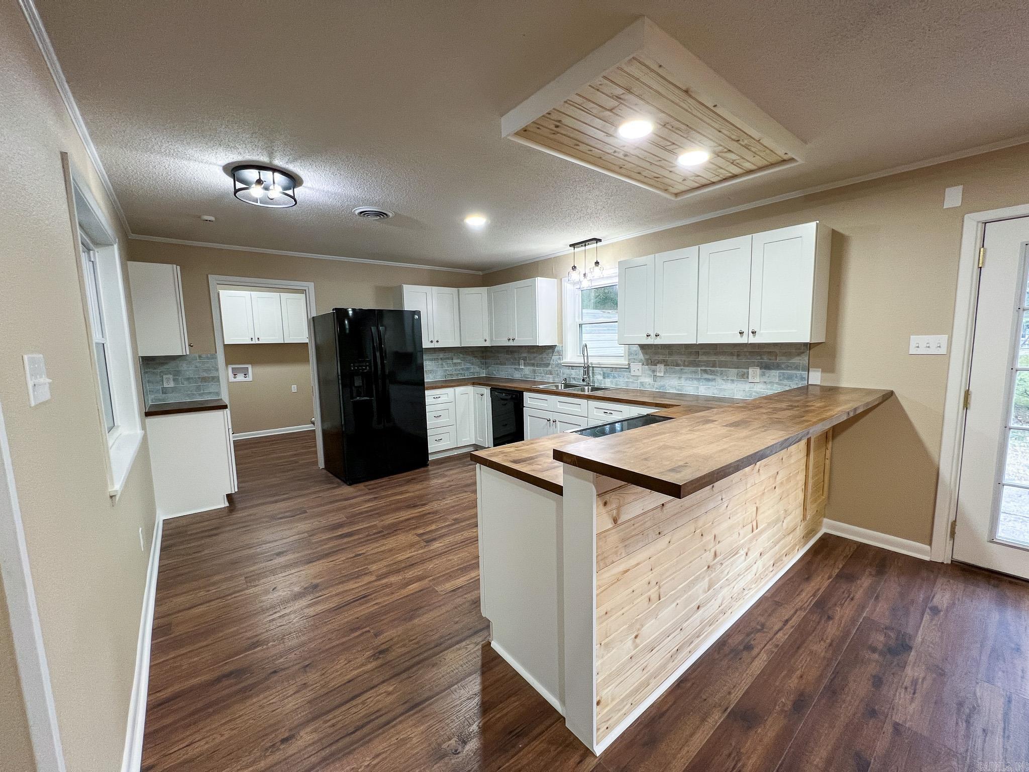 COUNTRY CLUB ADDN - Residential