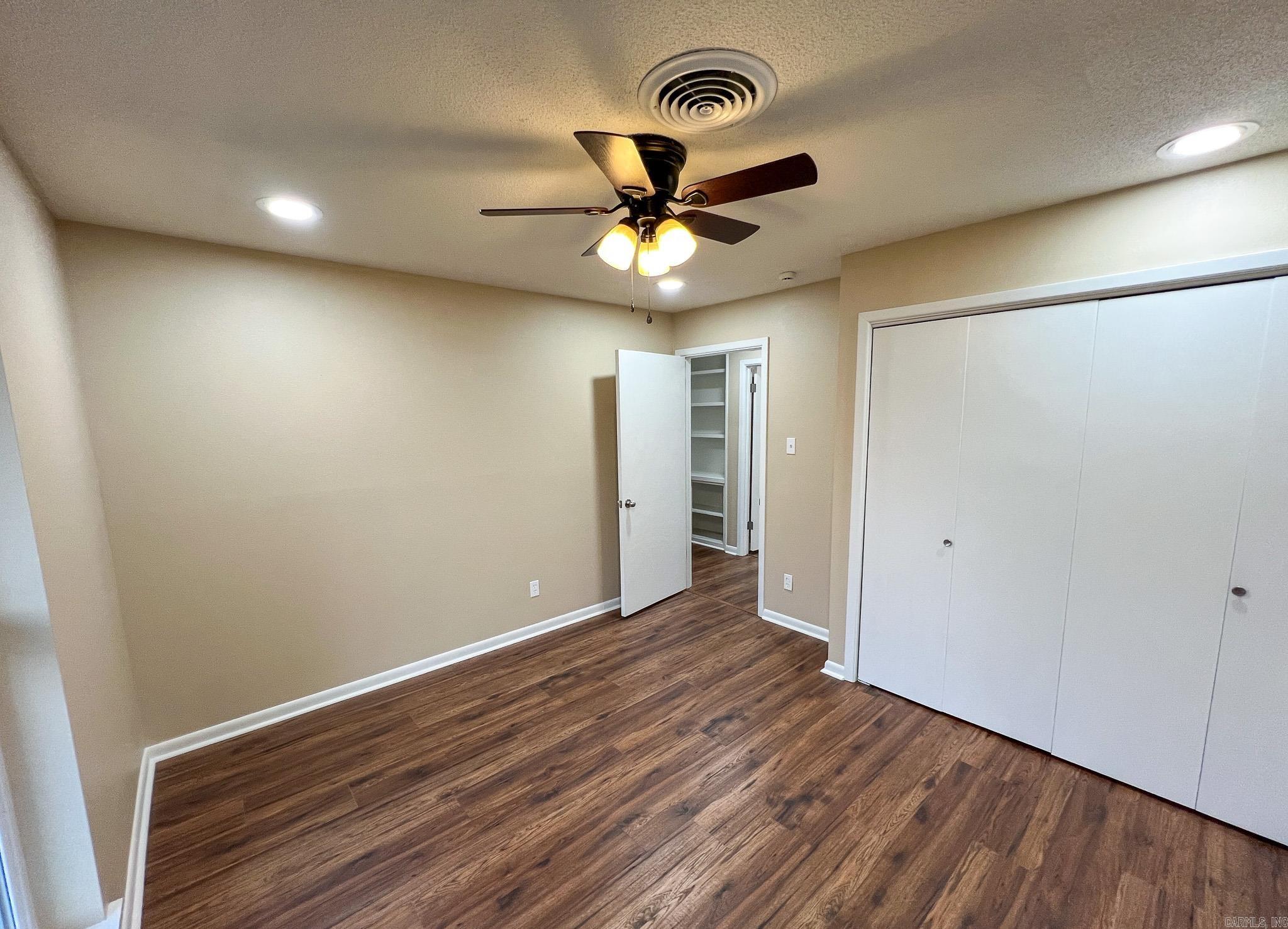 COUNTRY CLUB ADDN - Residential