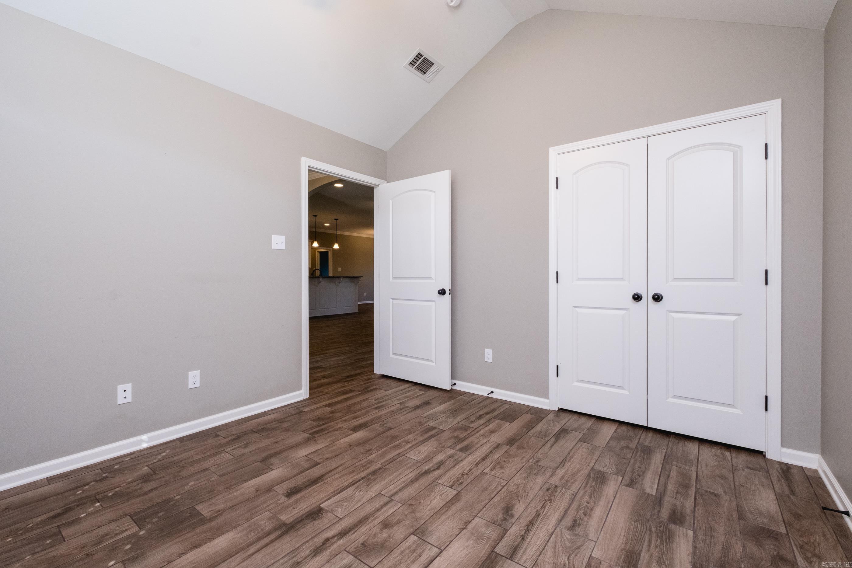 MILLERS GLENN - Residential