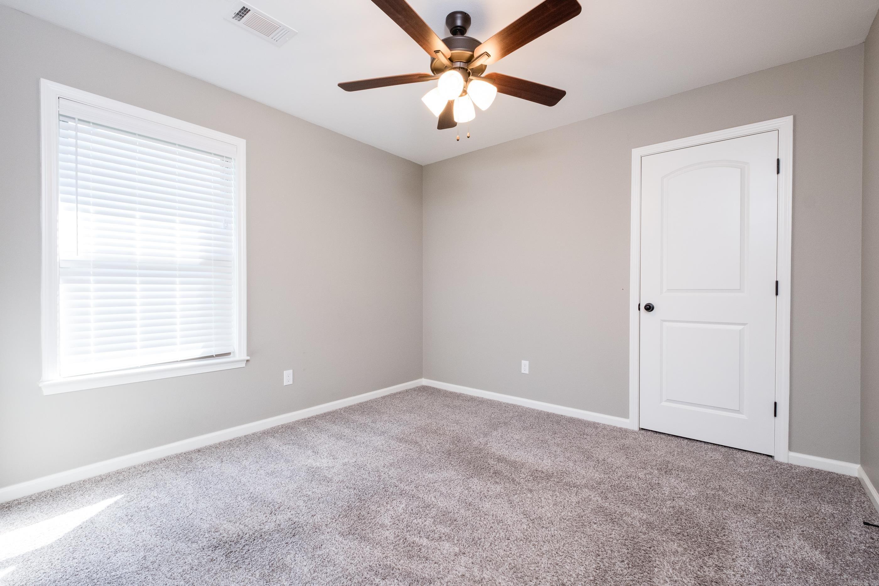 MILLERS GLENN - Residential