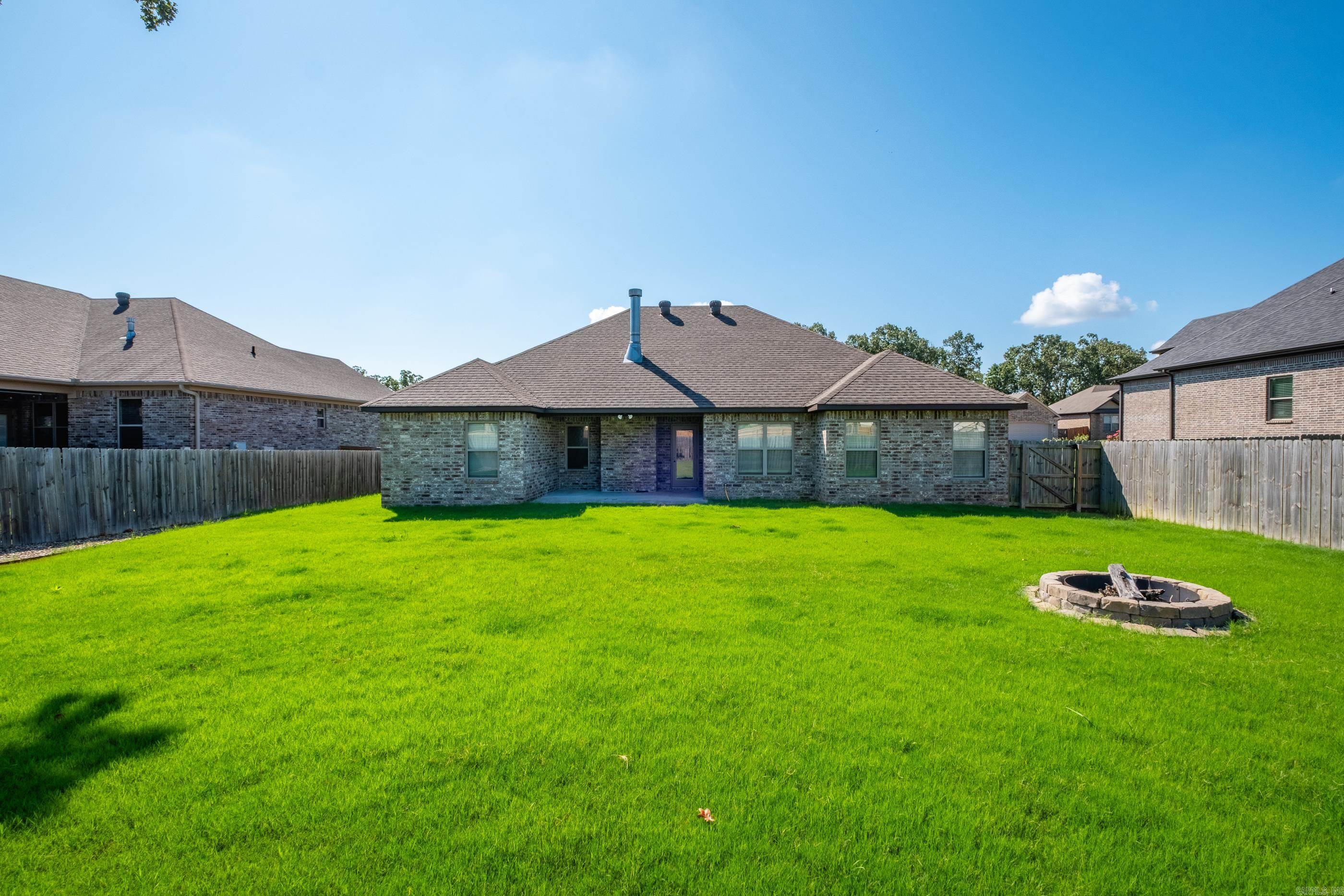 MILLERS GLENN - Residential